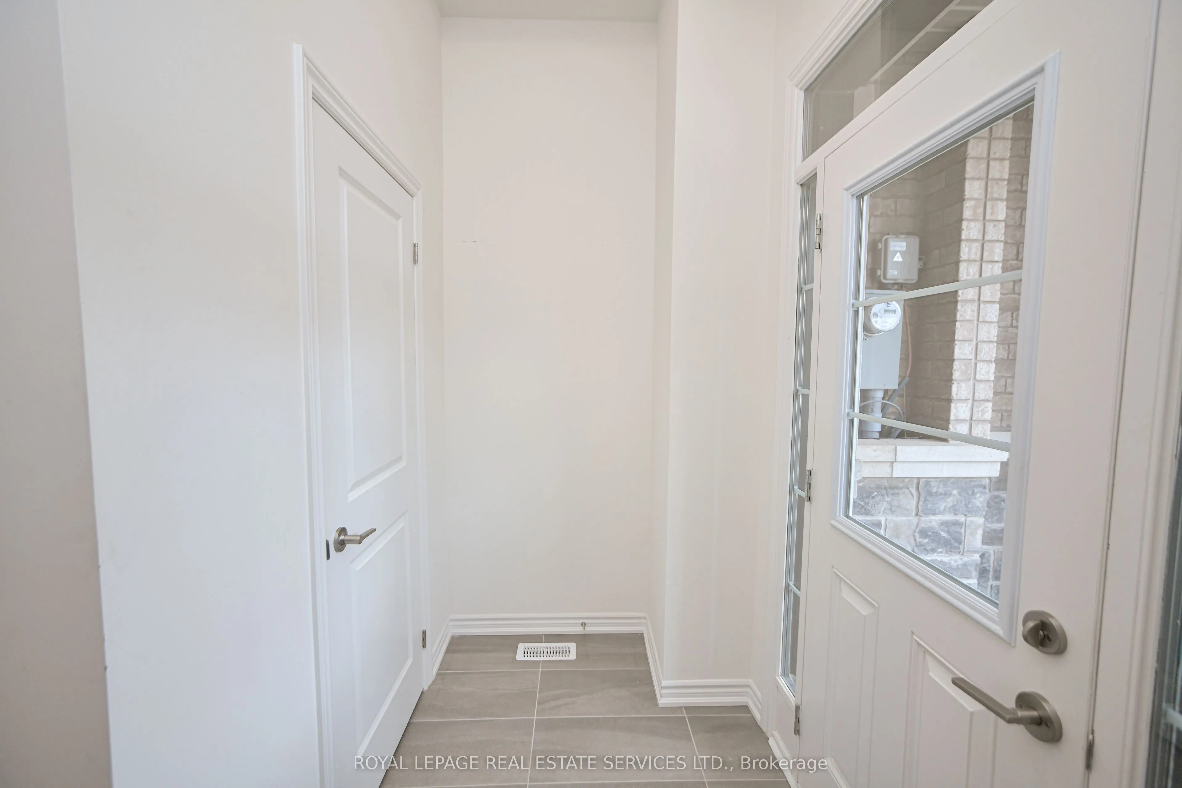 323 Thimbleweed Court