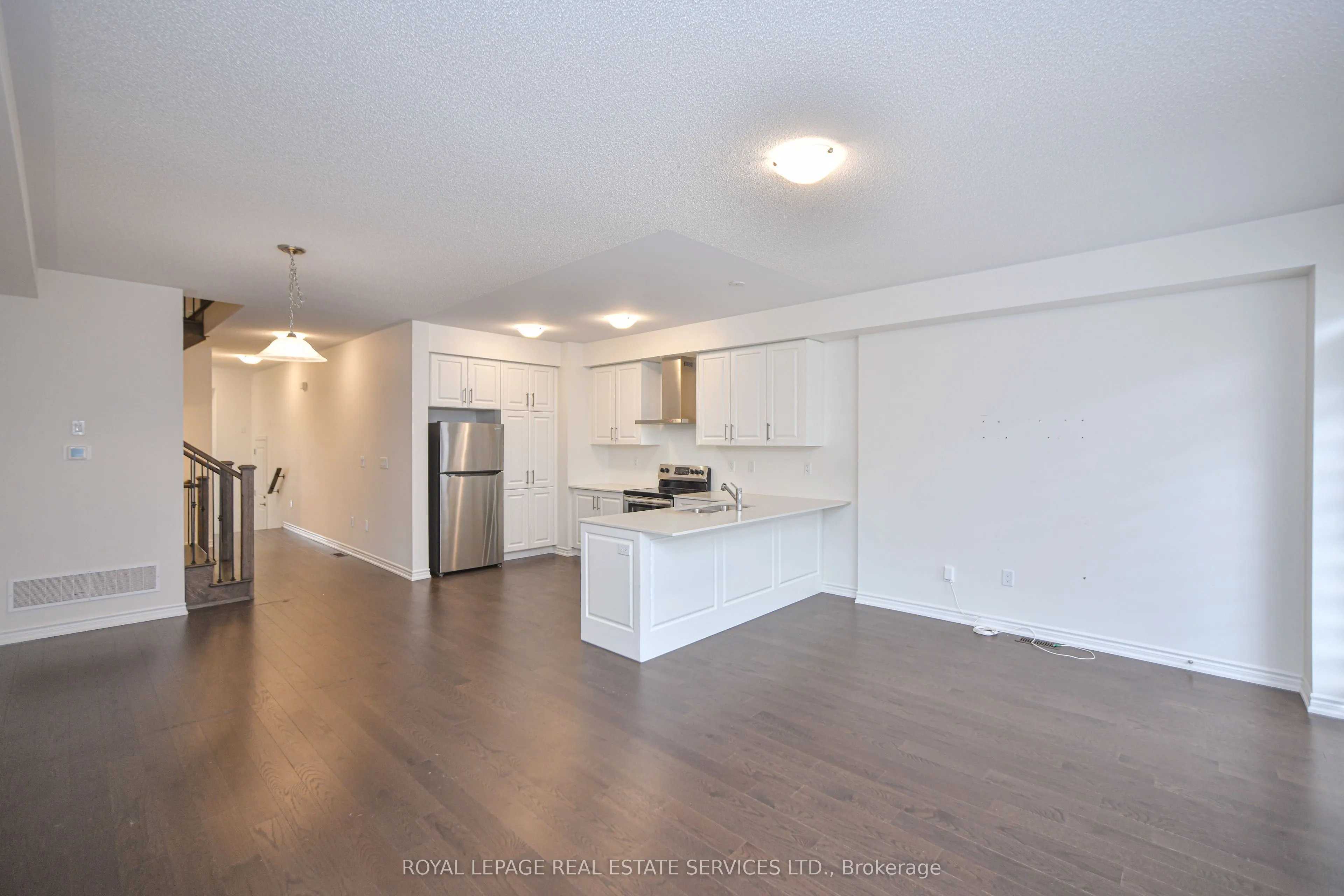 323 Thimbleweed Court