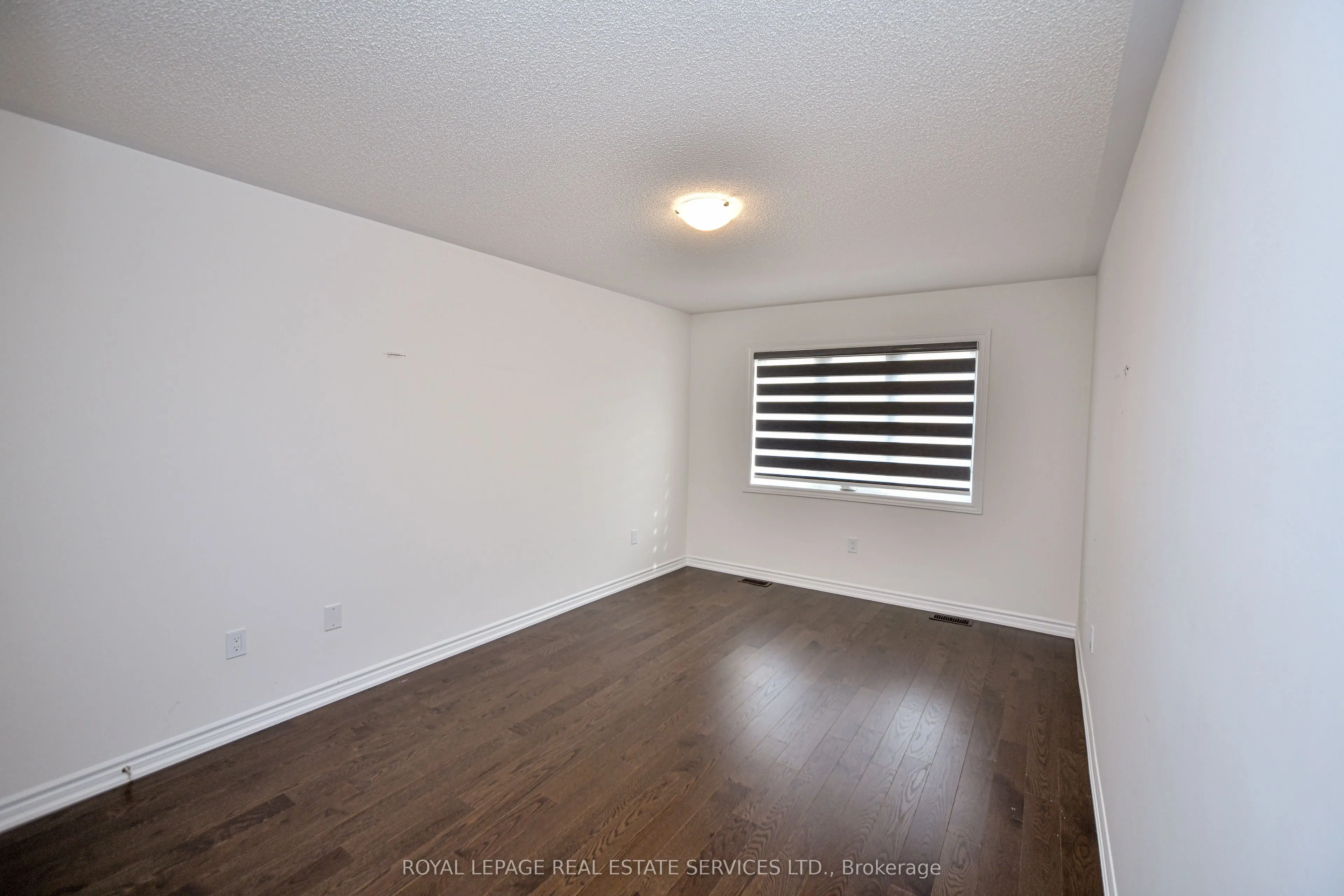 323 Thimbleweed Court