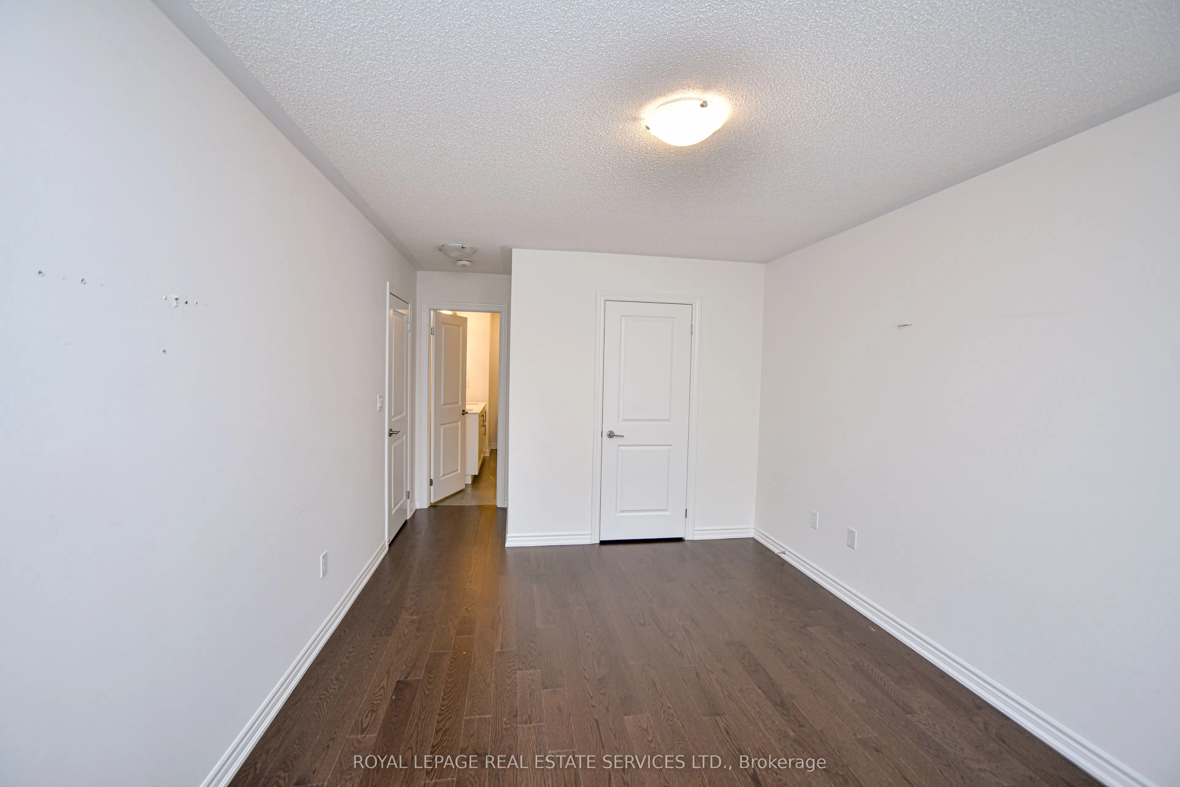 323 Thimbleweed Court