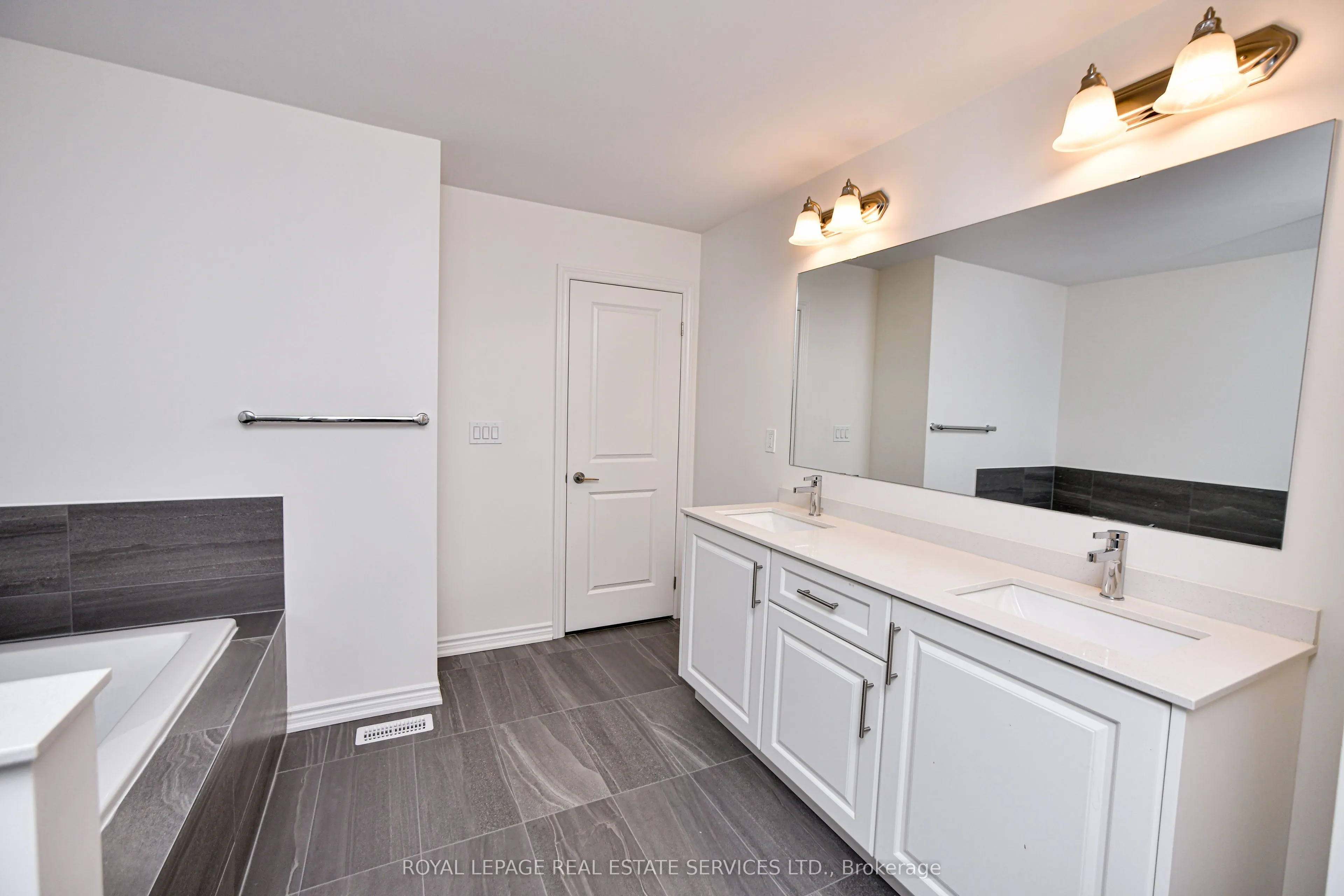 323 Thimbleweed Court