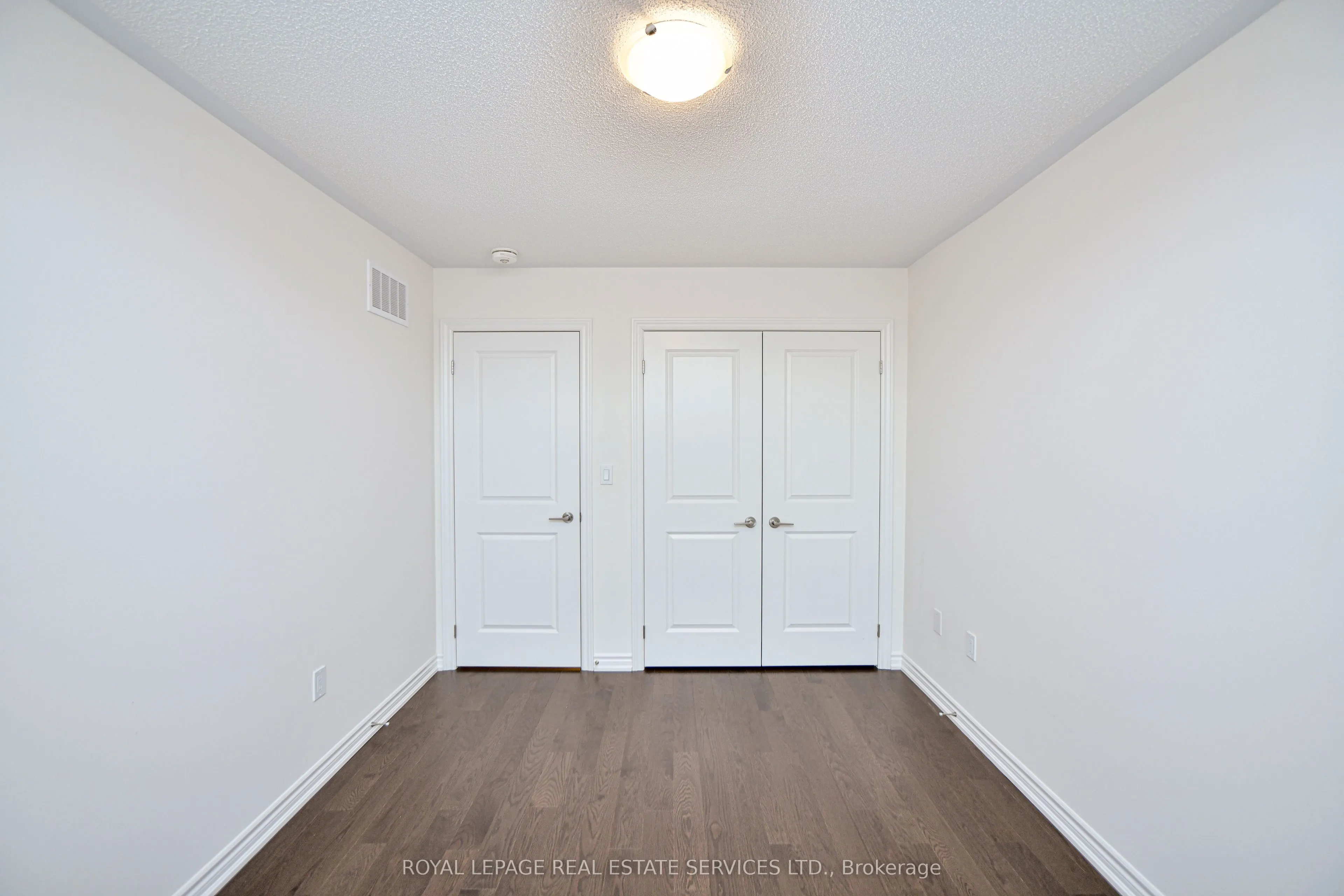 323 Thimbleweed Court