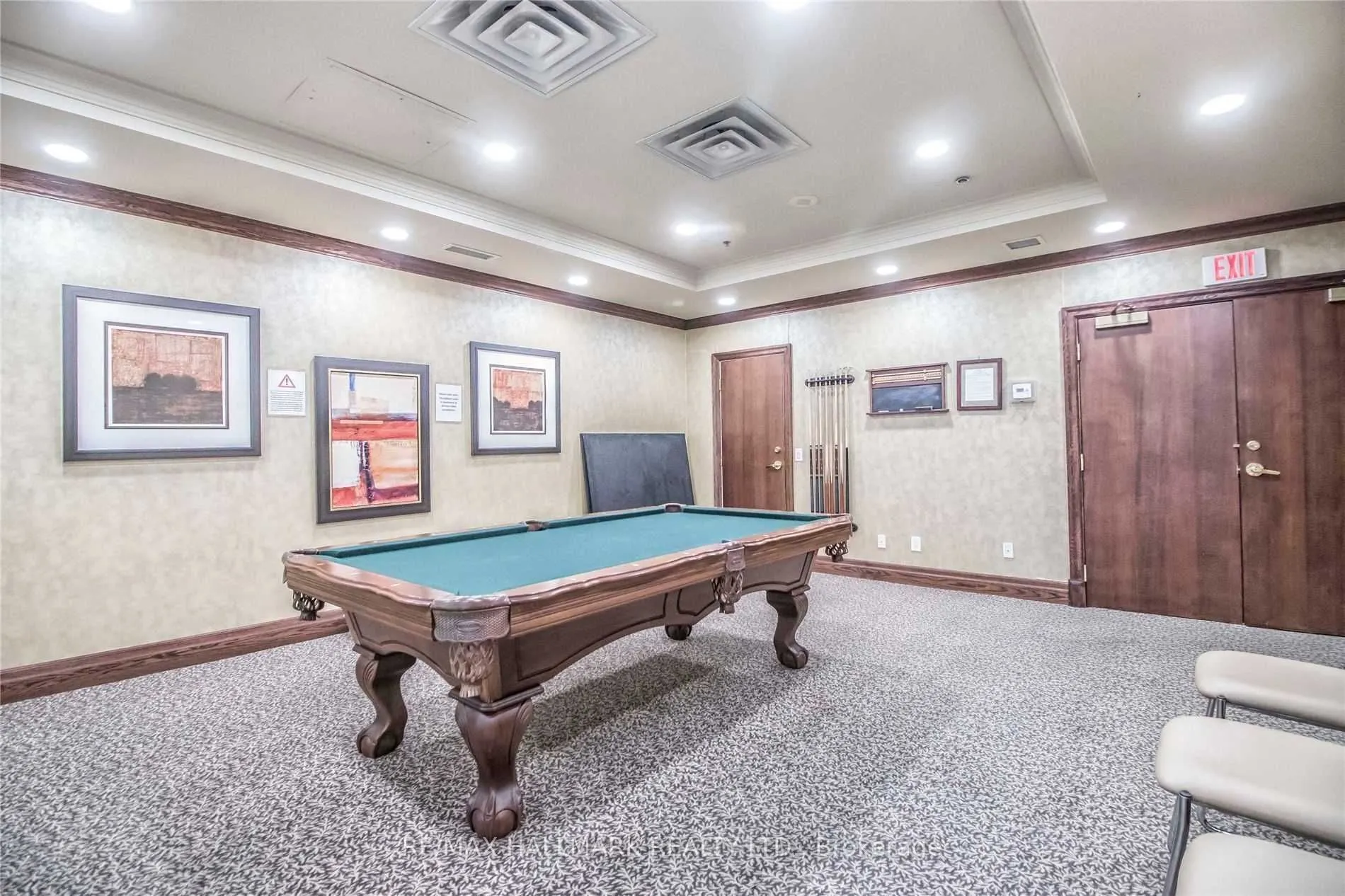 5 Michael Power Place, #Ph09