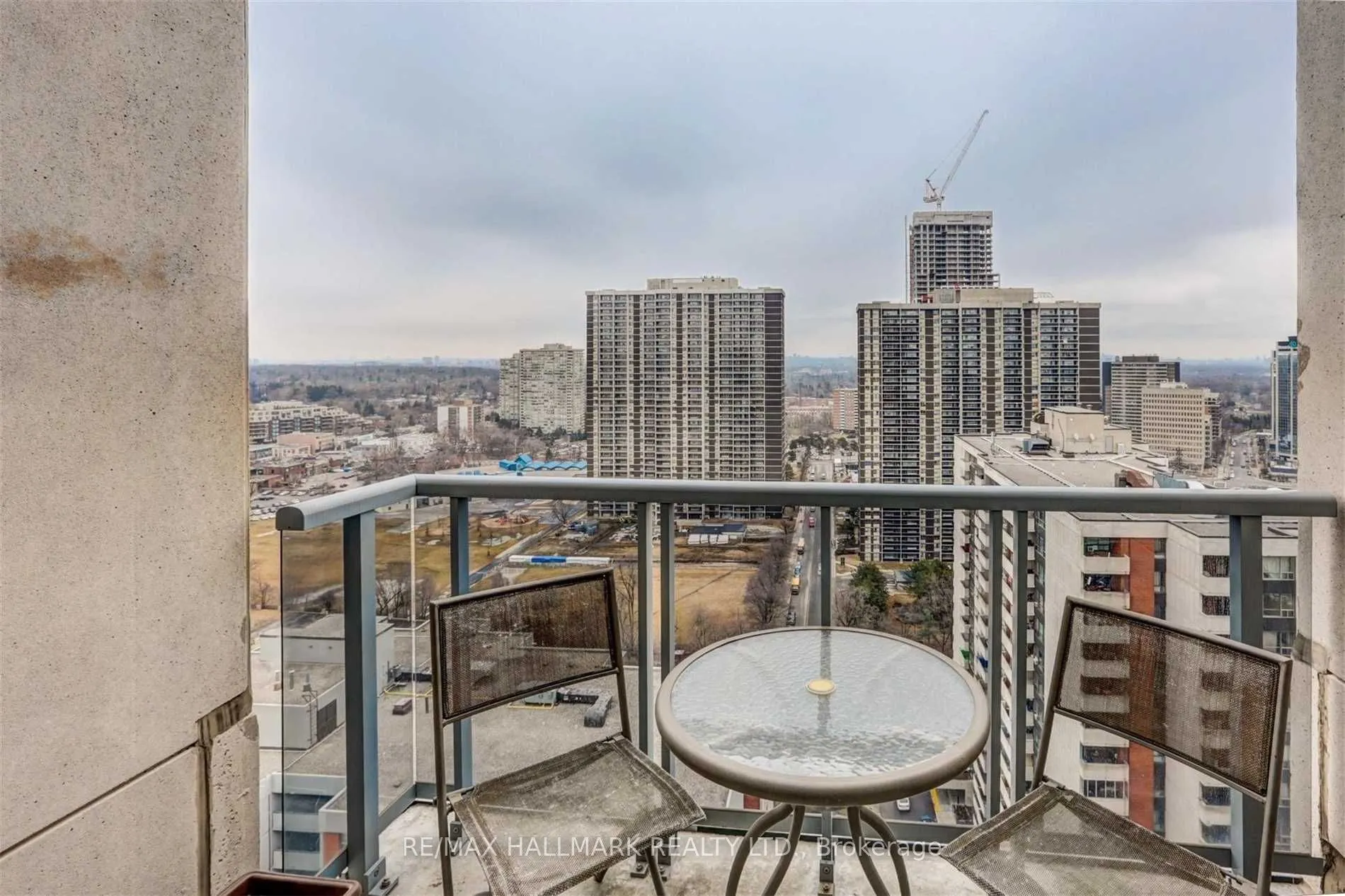 5 Michael Power Place, #Ph09