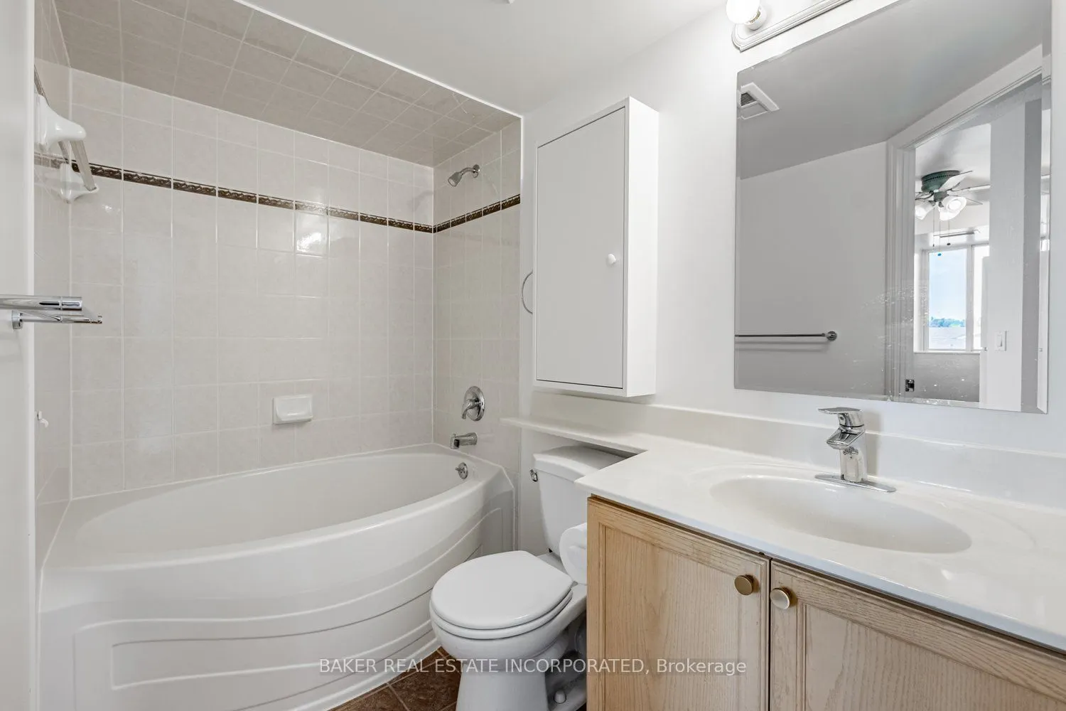 1150 Parkwest Place, #311