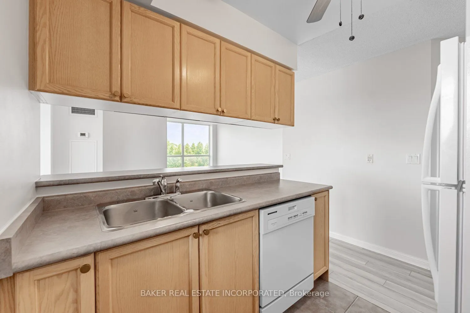 1150 Parkwest Place, #311