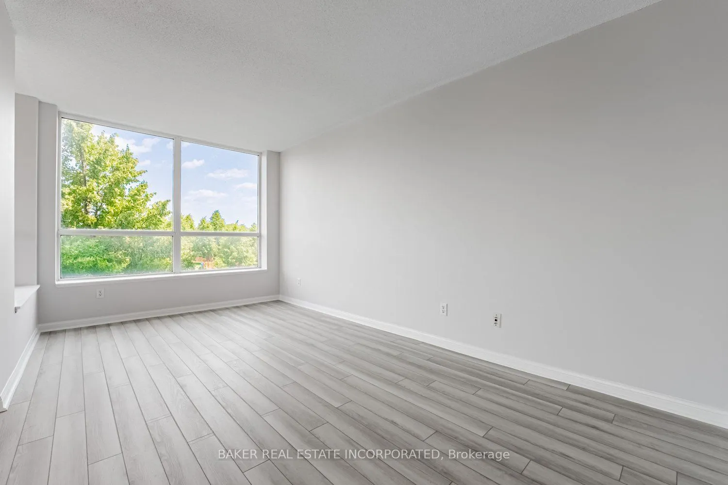 1150 Parkwest Place, #311