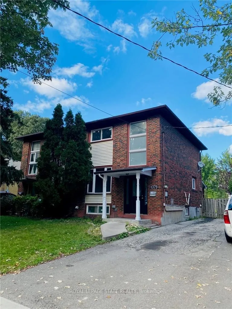 1379 Freeport (Main) Drive