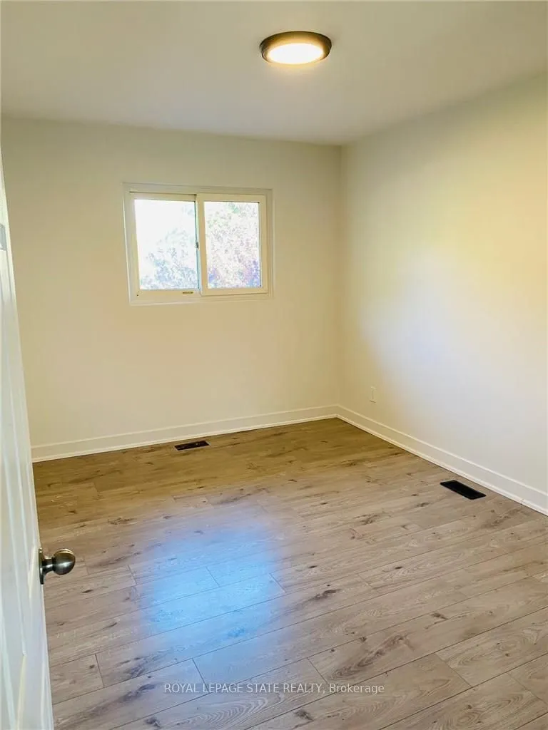 1379 Freeport (Main) Drive