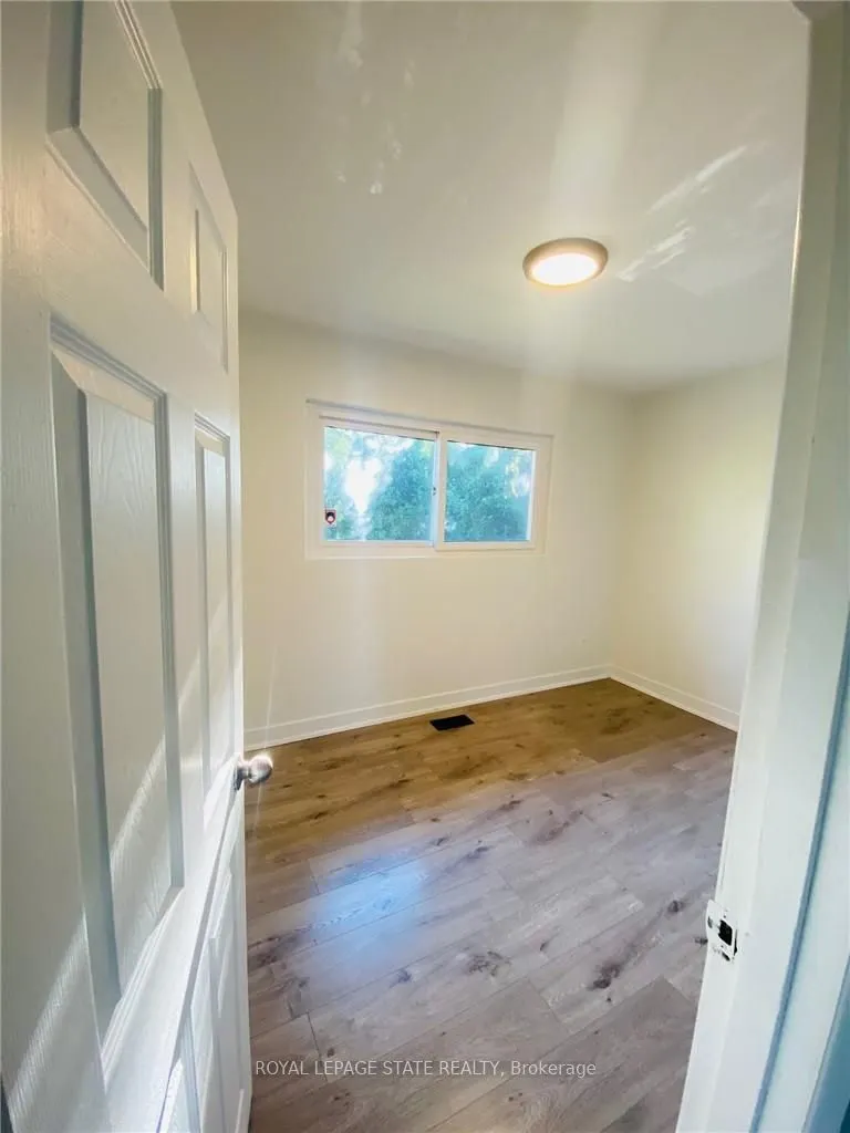 1379 Freeport (Main) Drive