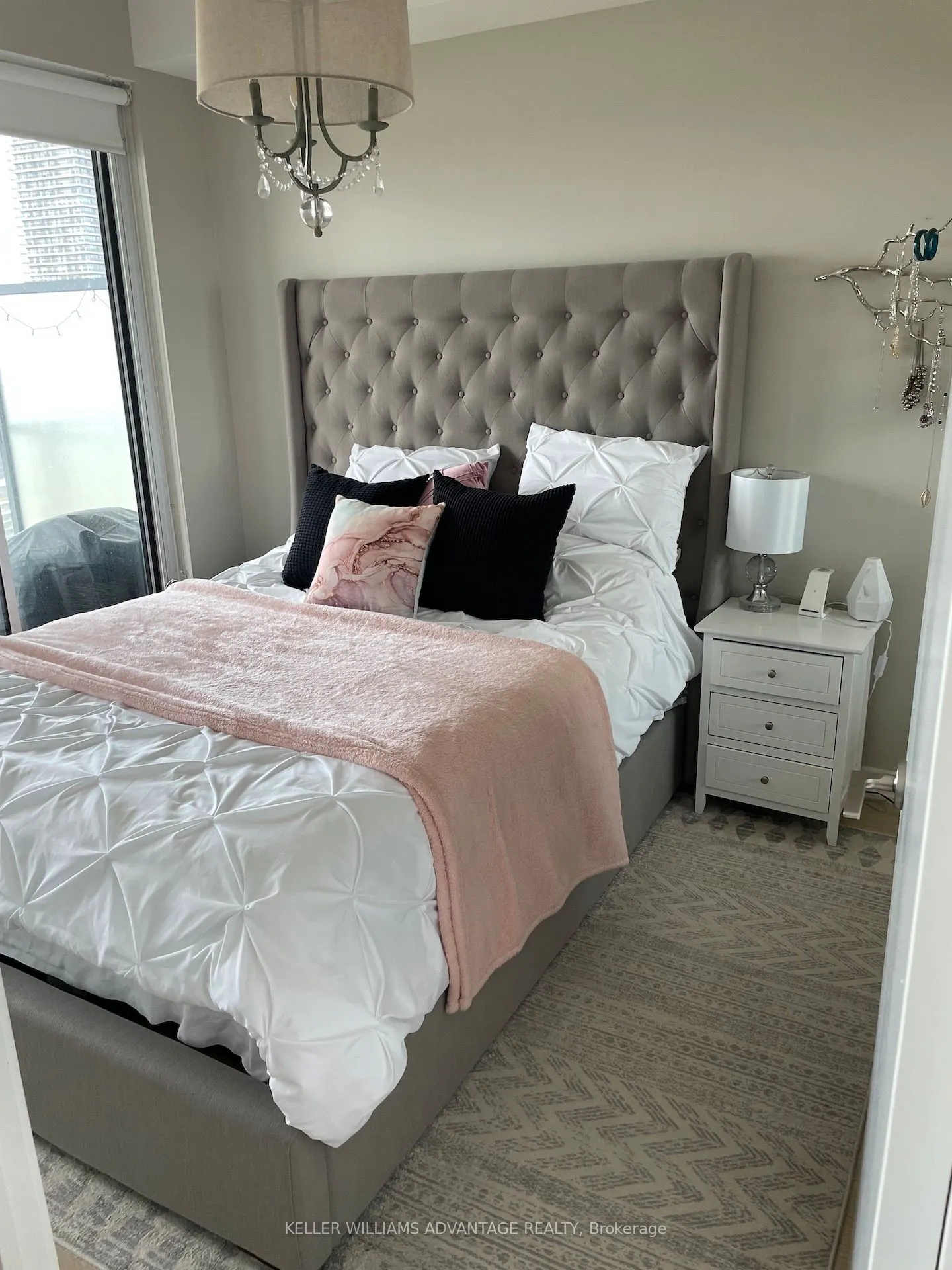 10 Park Lawn Road, #3108