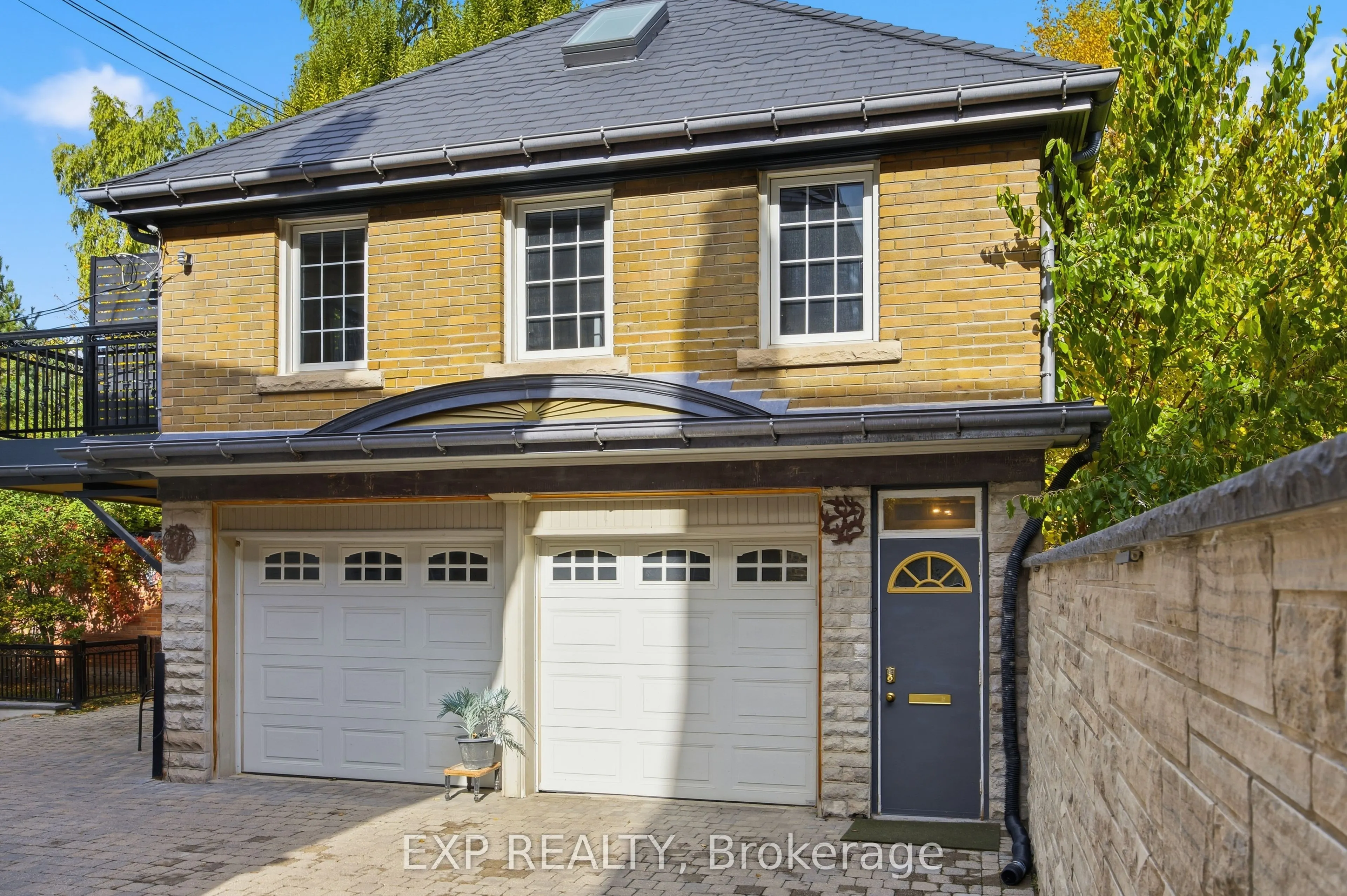 34 High Park Boulevard