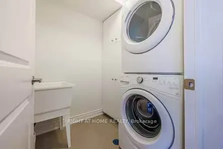 290 Royalton Common, #70