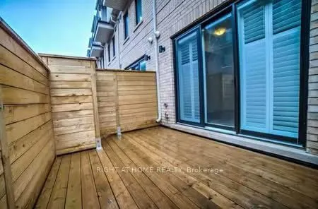 290 Royalton Common, #70