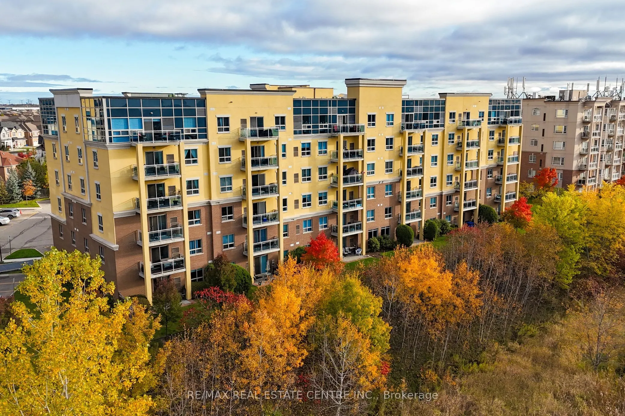 1419 Costigan Road, #305