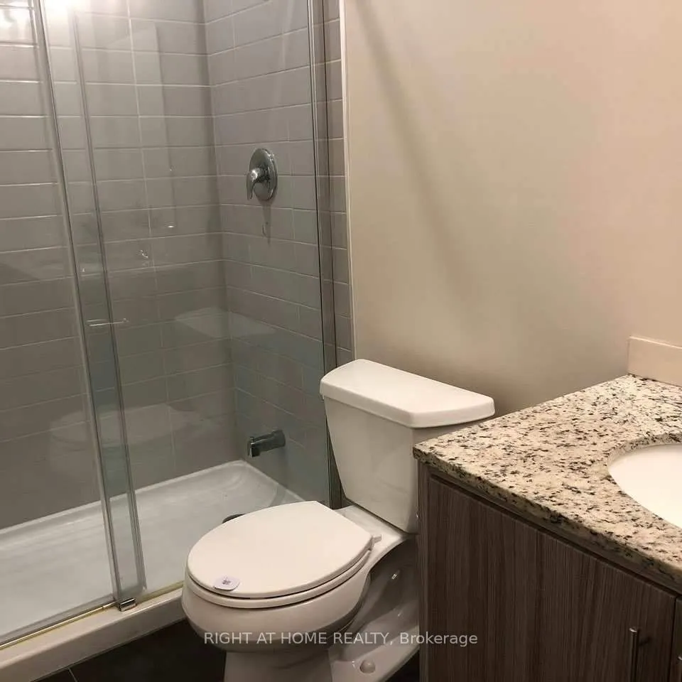 4040 Upper middle Road, #116