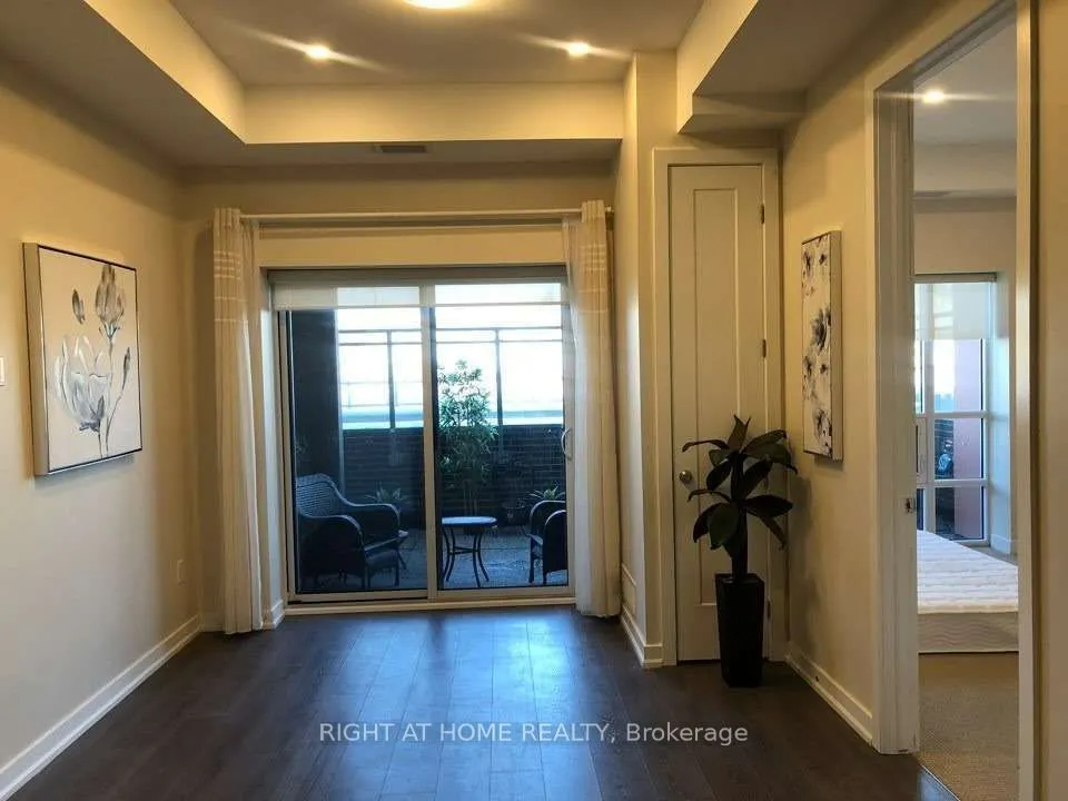 4040 Upper middle Road, #116