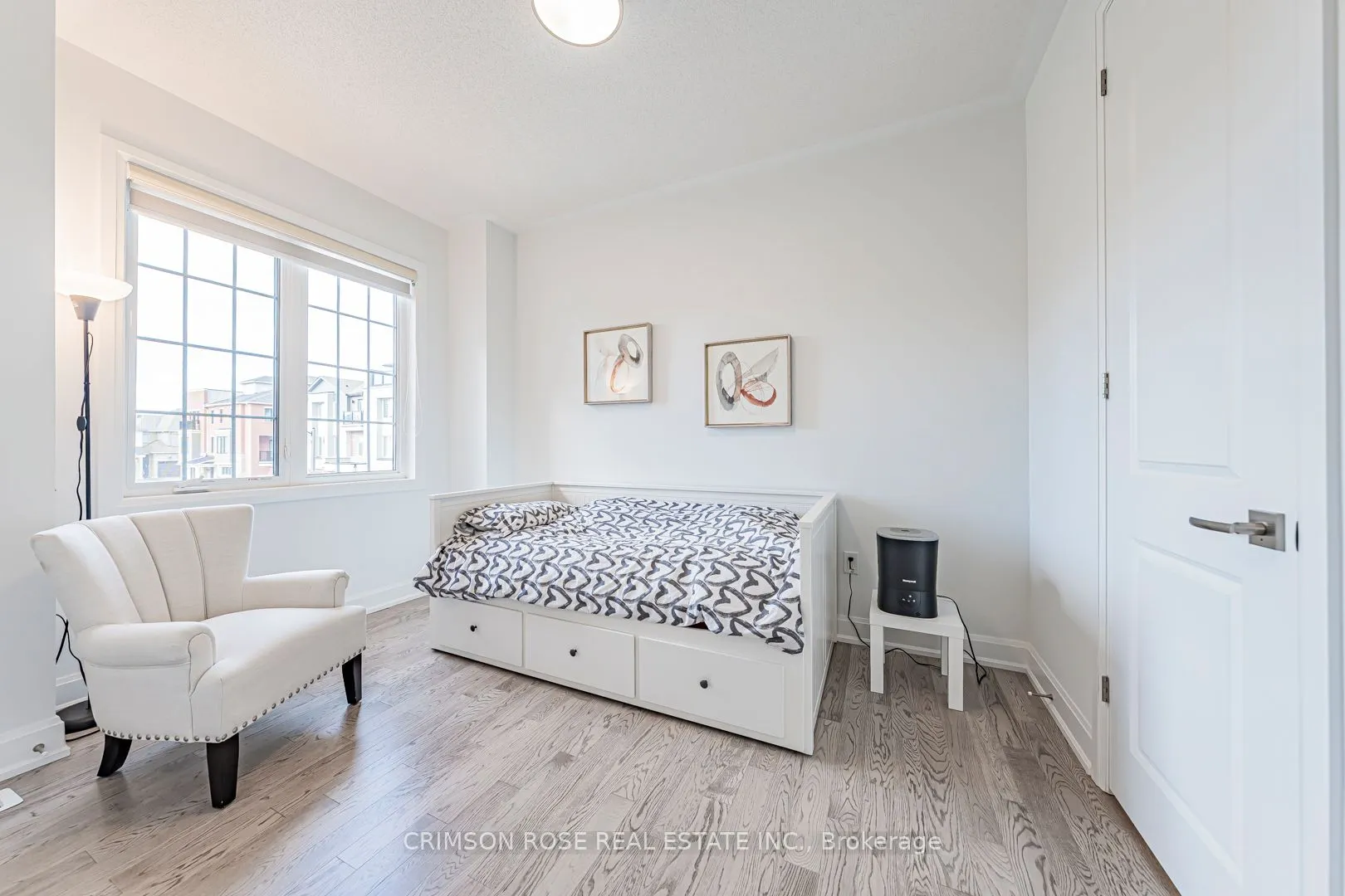 3045 William Cutmore Boulevard