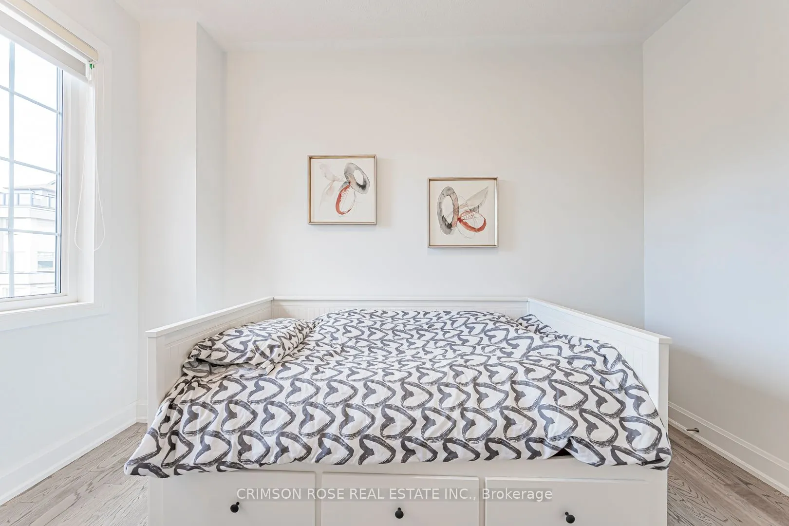 3045 William Cutmore Boulevard