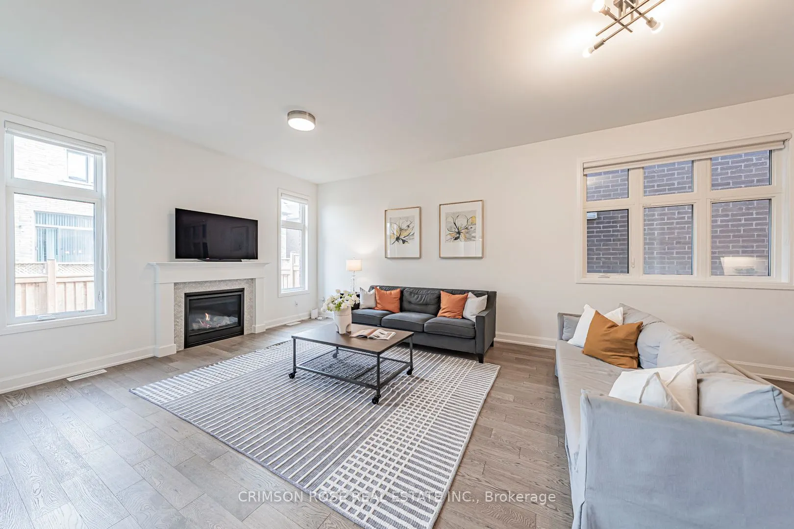 3045 William Cutmore Boulevard