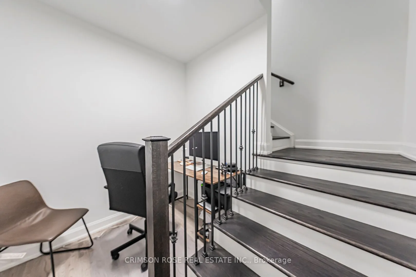 3045 William Cutmore Boulevard