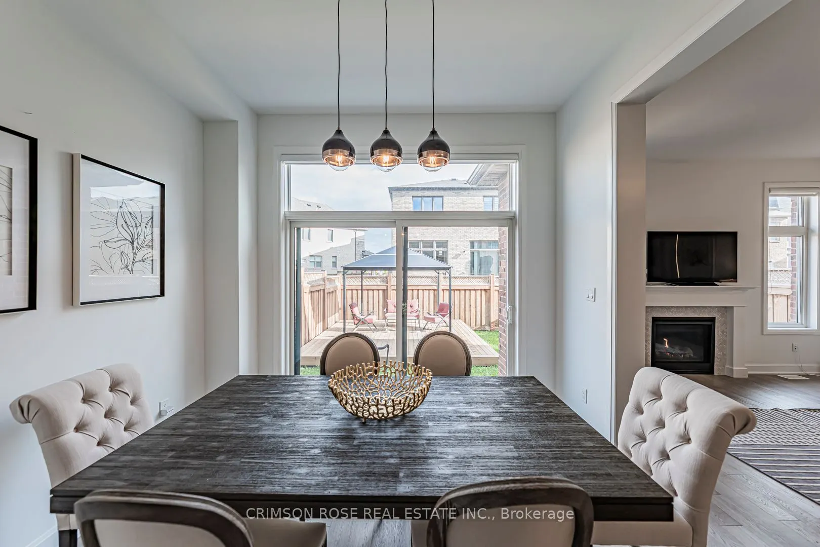 3045 William Cutmore Boulevard