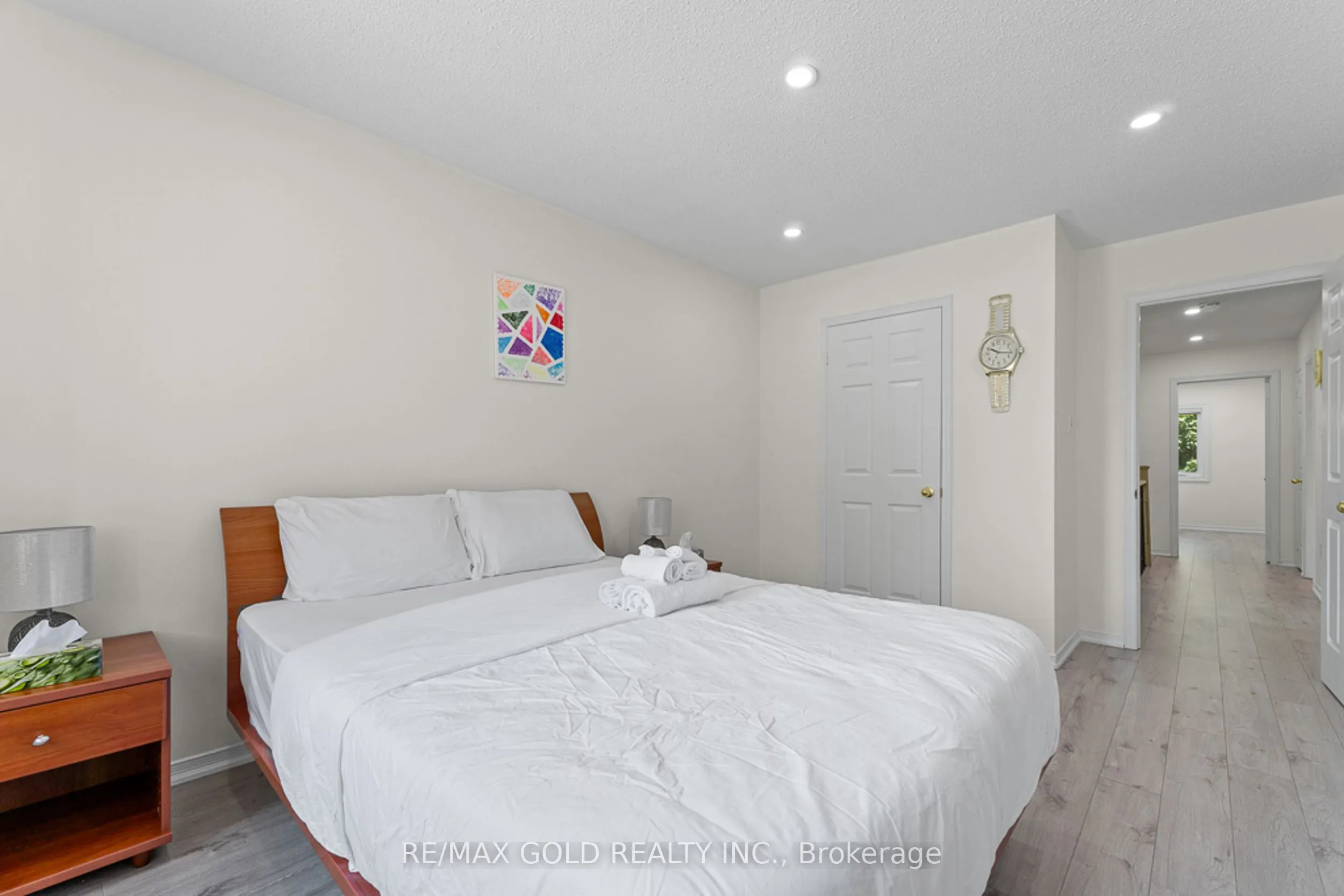 20 Mountainberry Road