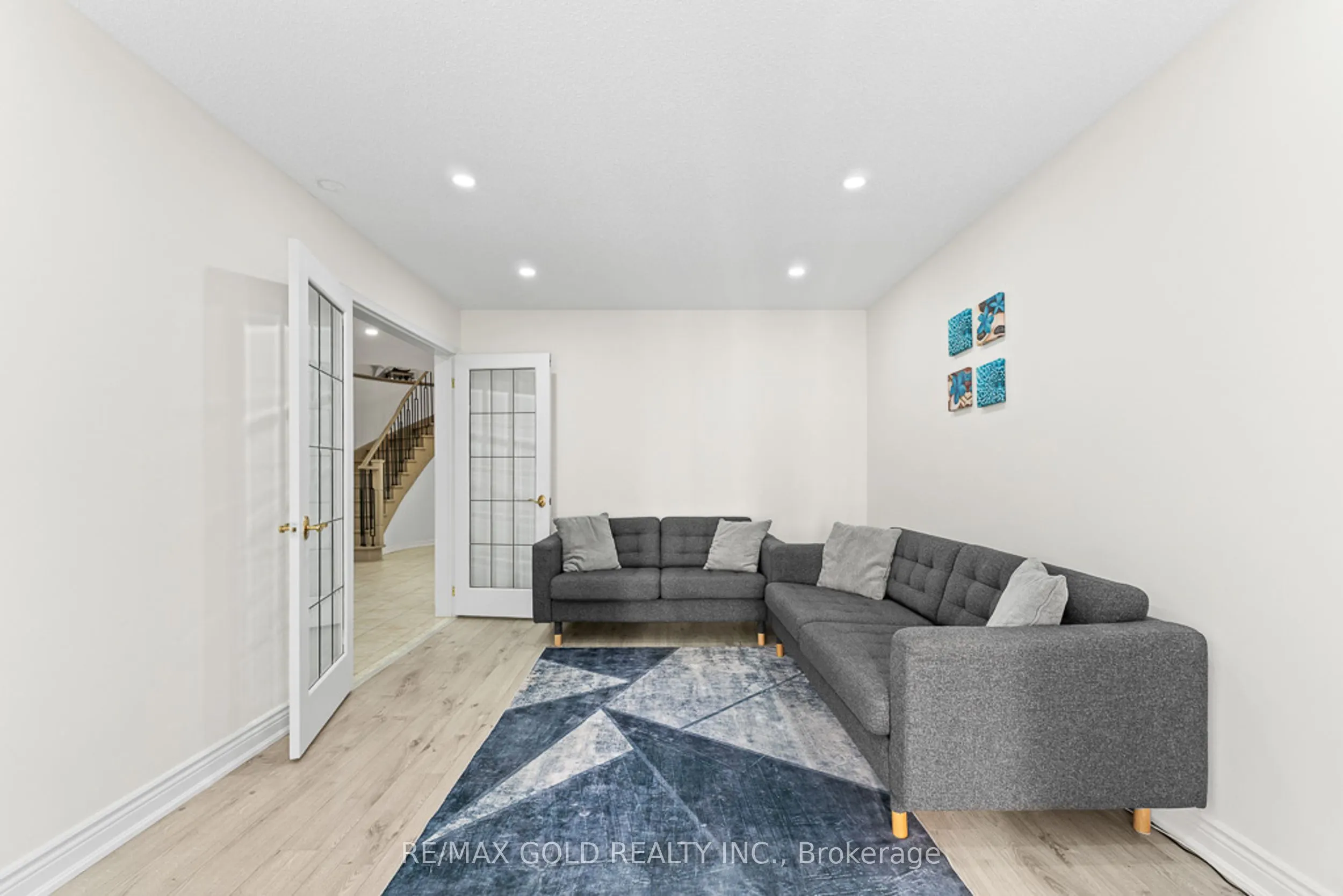 20 Mountainberry Road