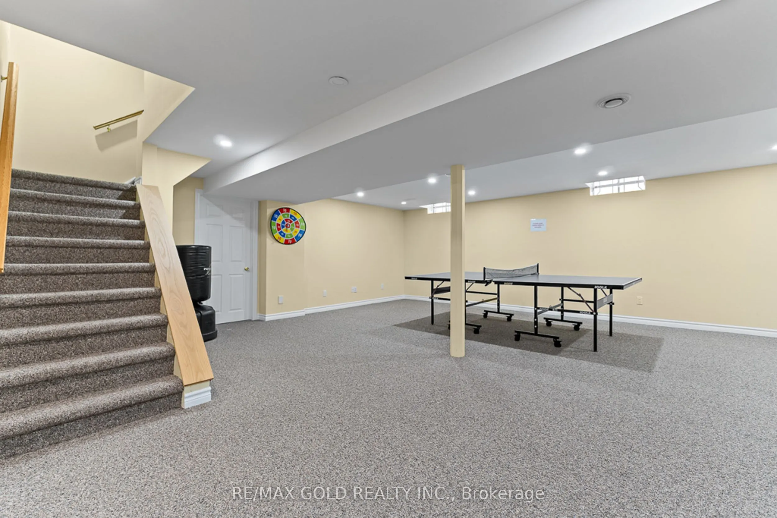 20 Mountainberry Road