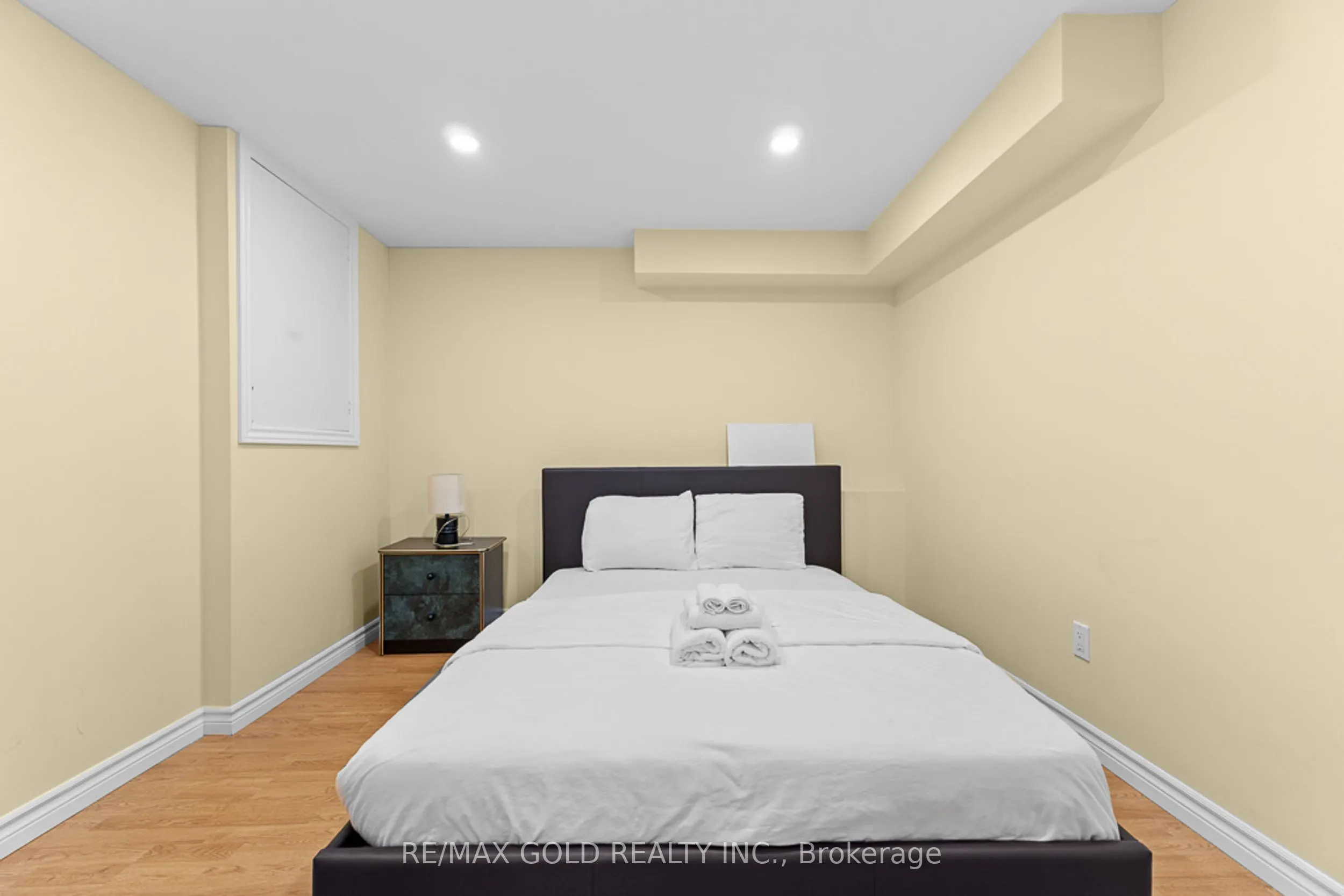 20 Mountainberry Road