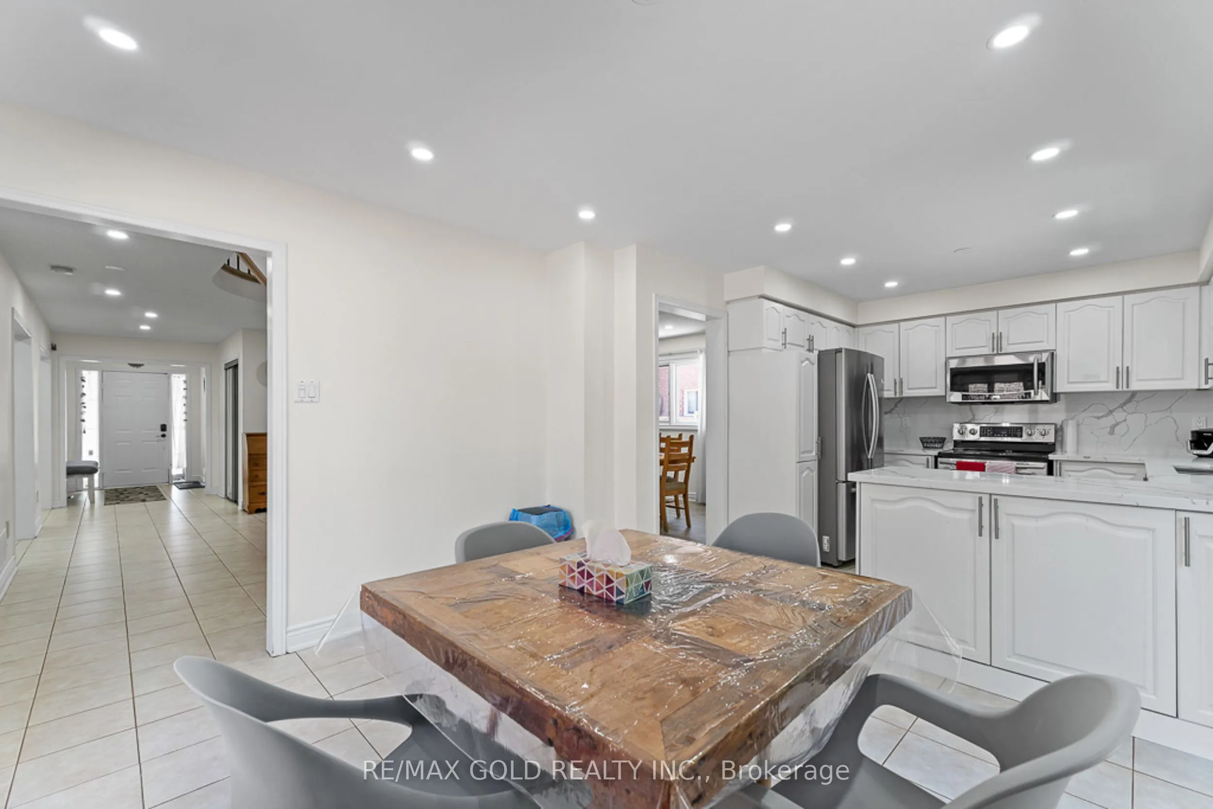 20 Mountainberry Road