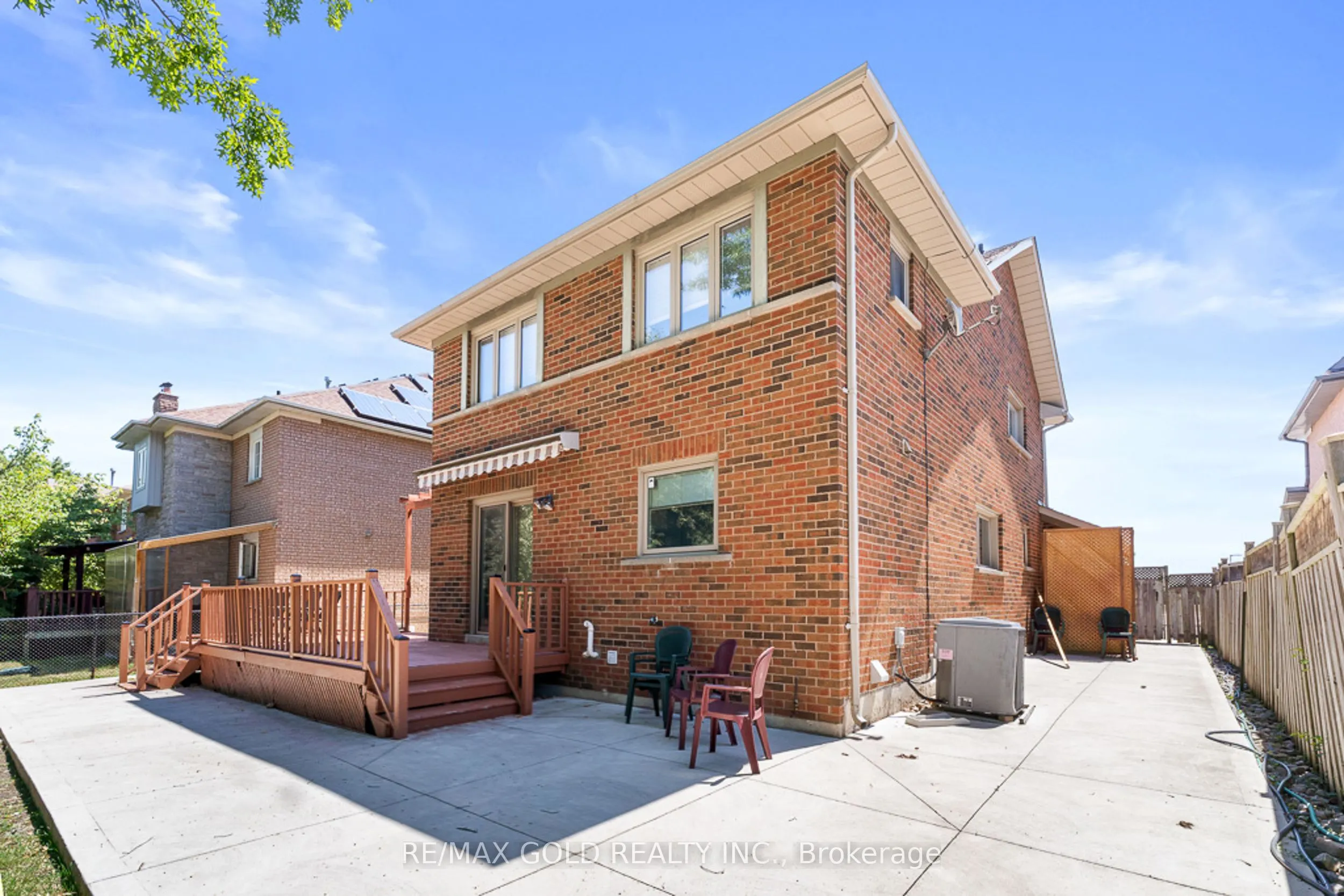 20 Mountainberry Road