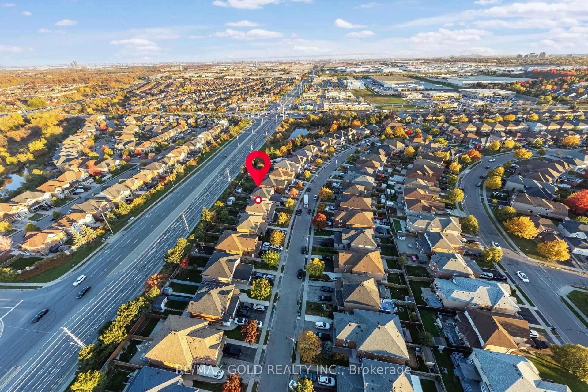 63 Mount Fuji Crescent