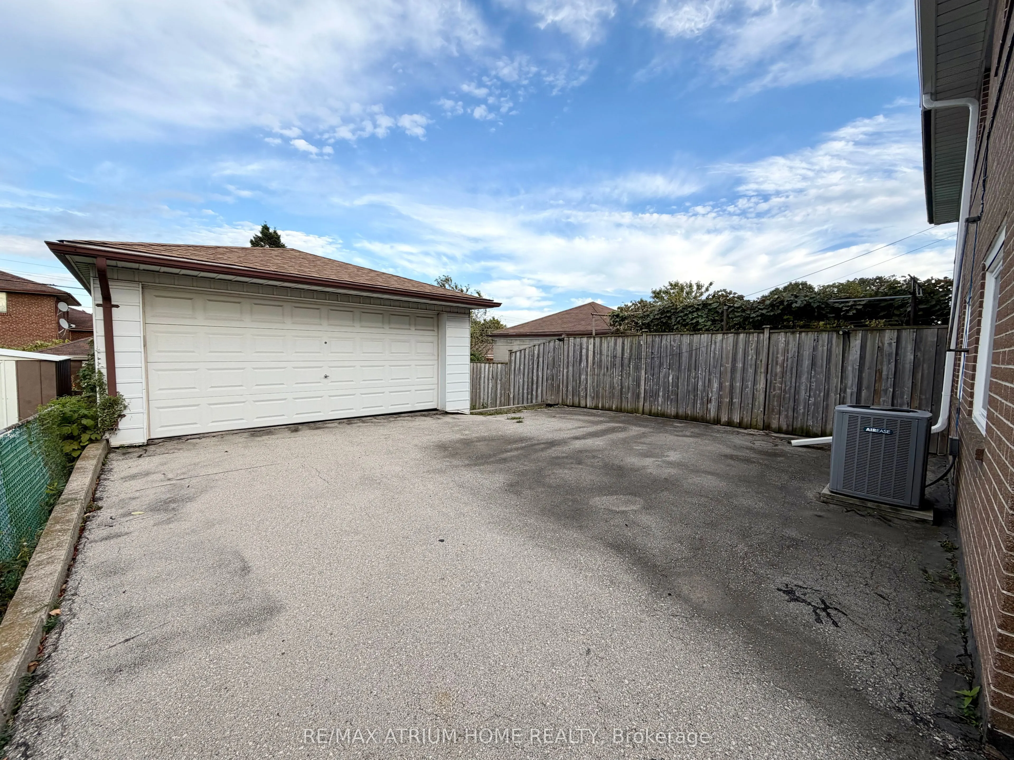 49 Howbert Drive, #Ground Floor & Basement