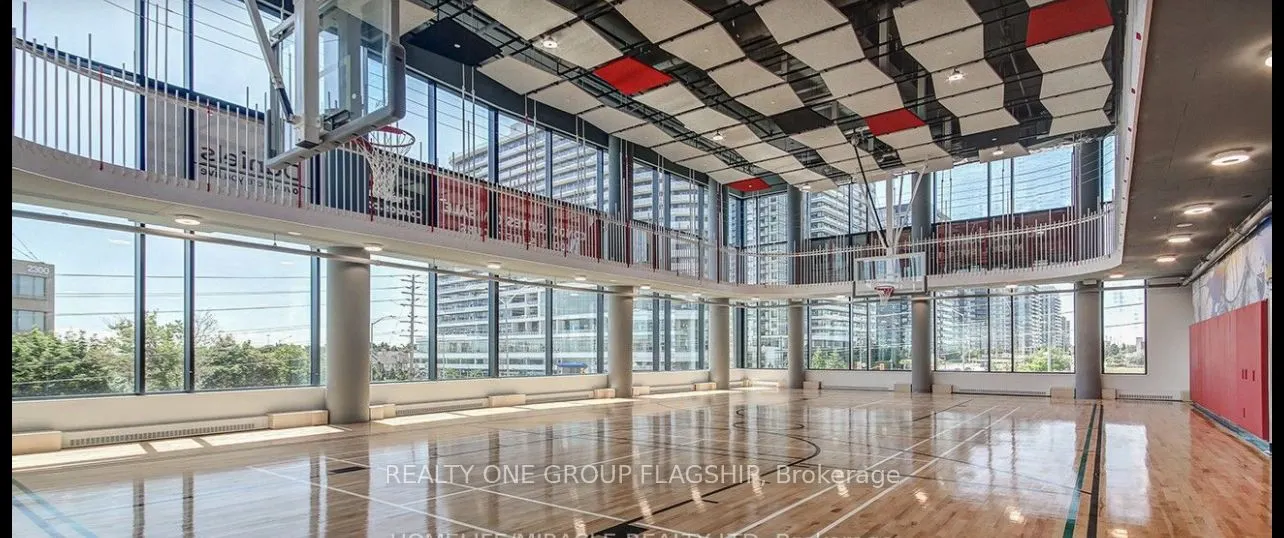 2485 Eglinton Avenue W, #401