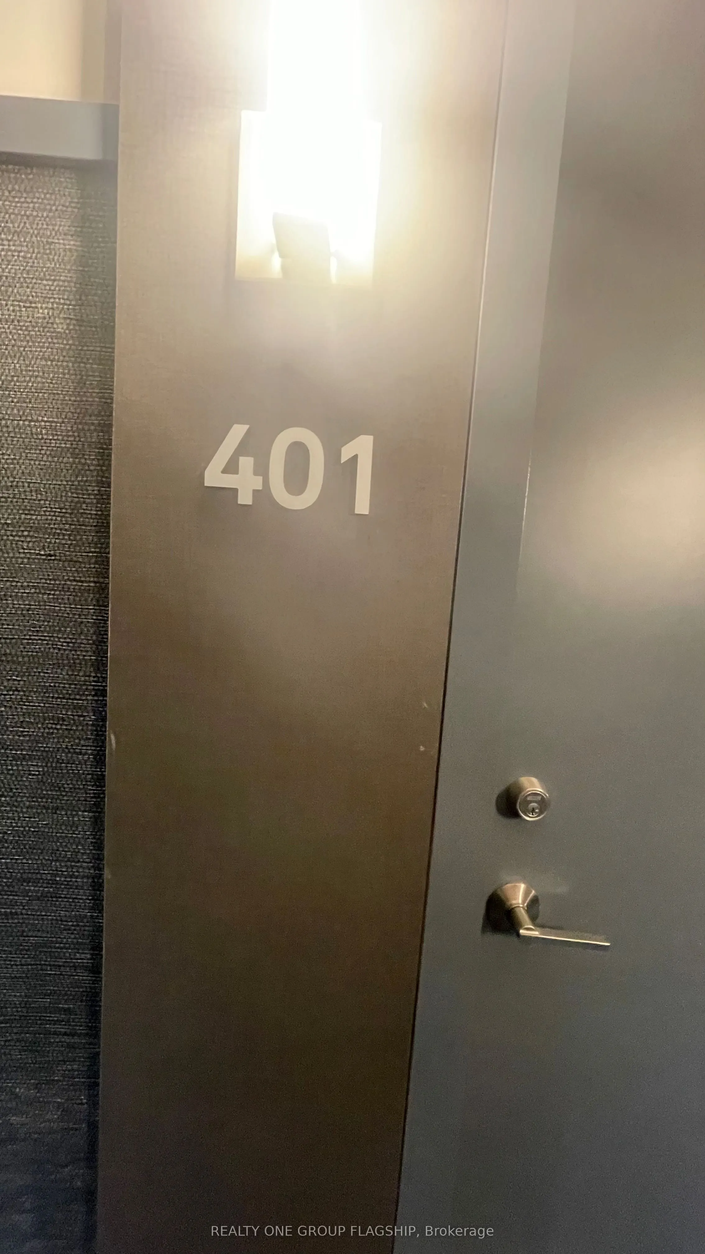 2485 Eglinton Avenue W, #401