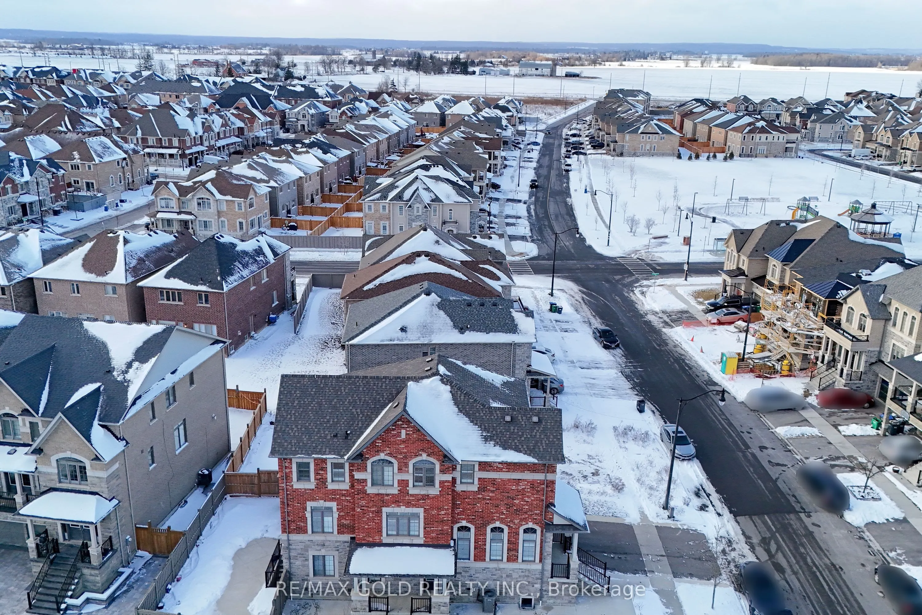 180 Thornbush Boulevard