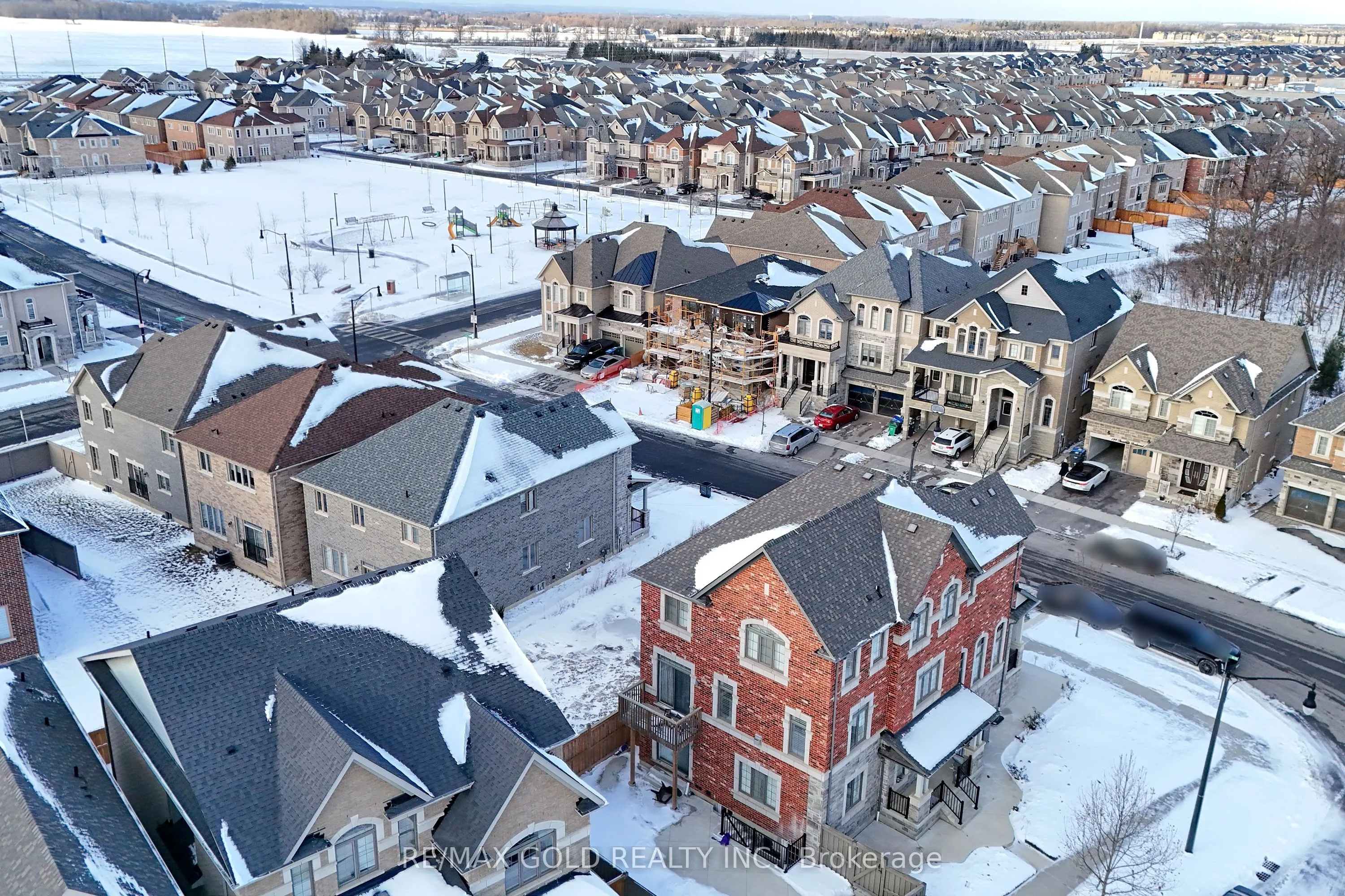 180 Thornbush Boulevard