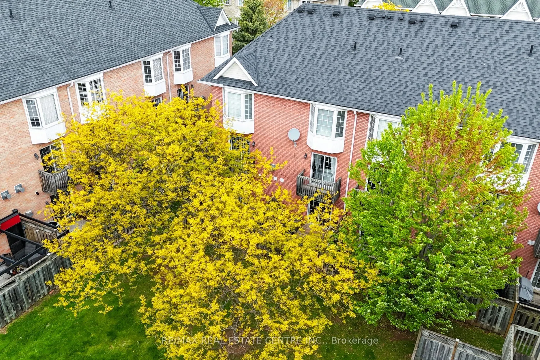 3480 Upper Middle Road, #82