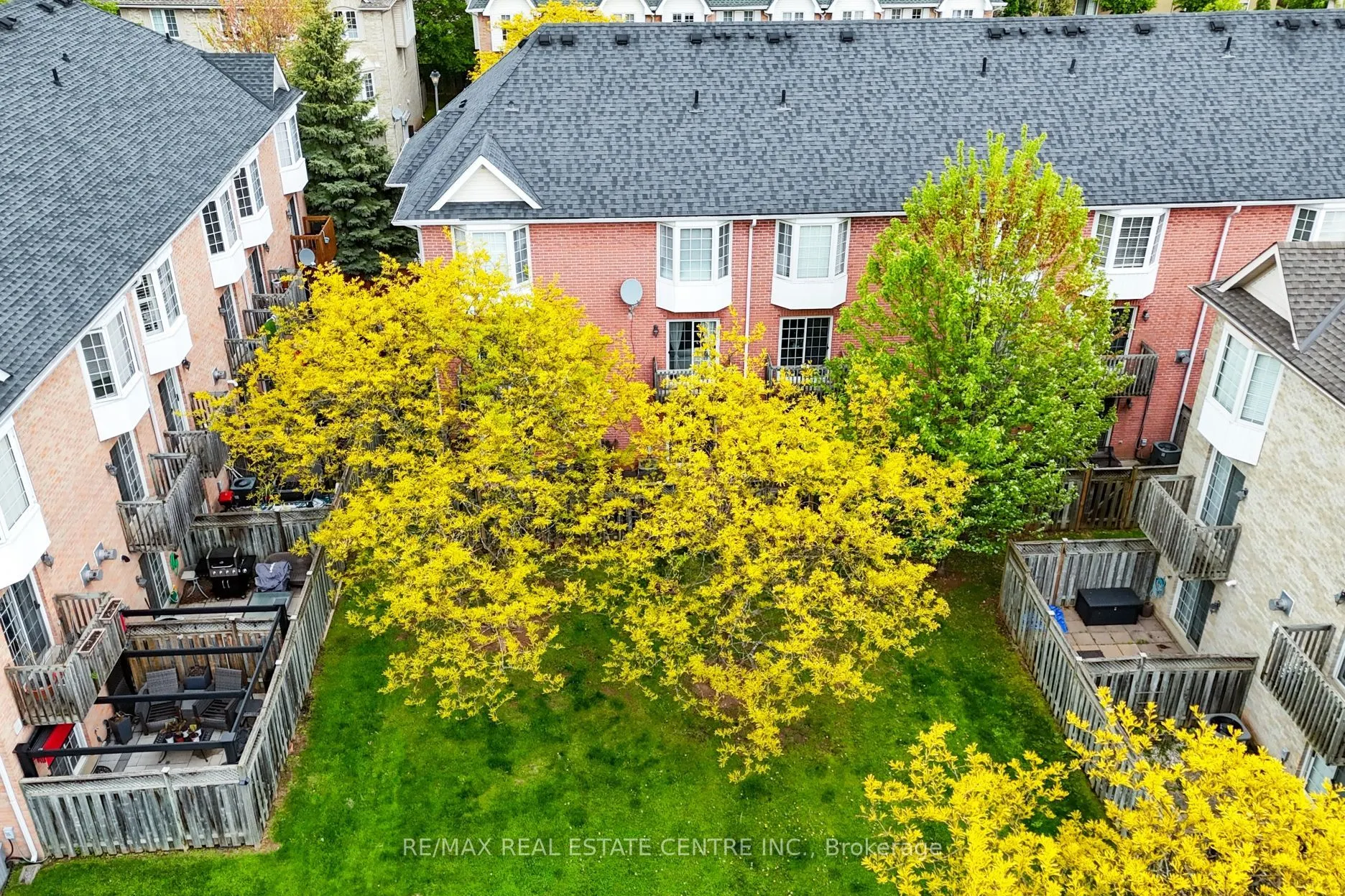 3480 Upper Middle Road, #82