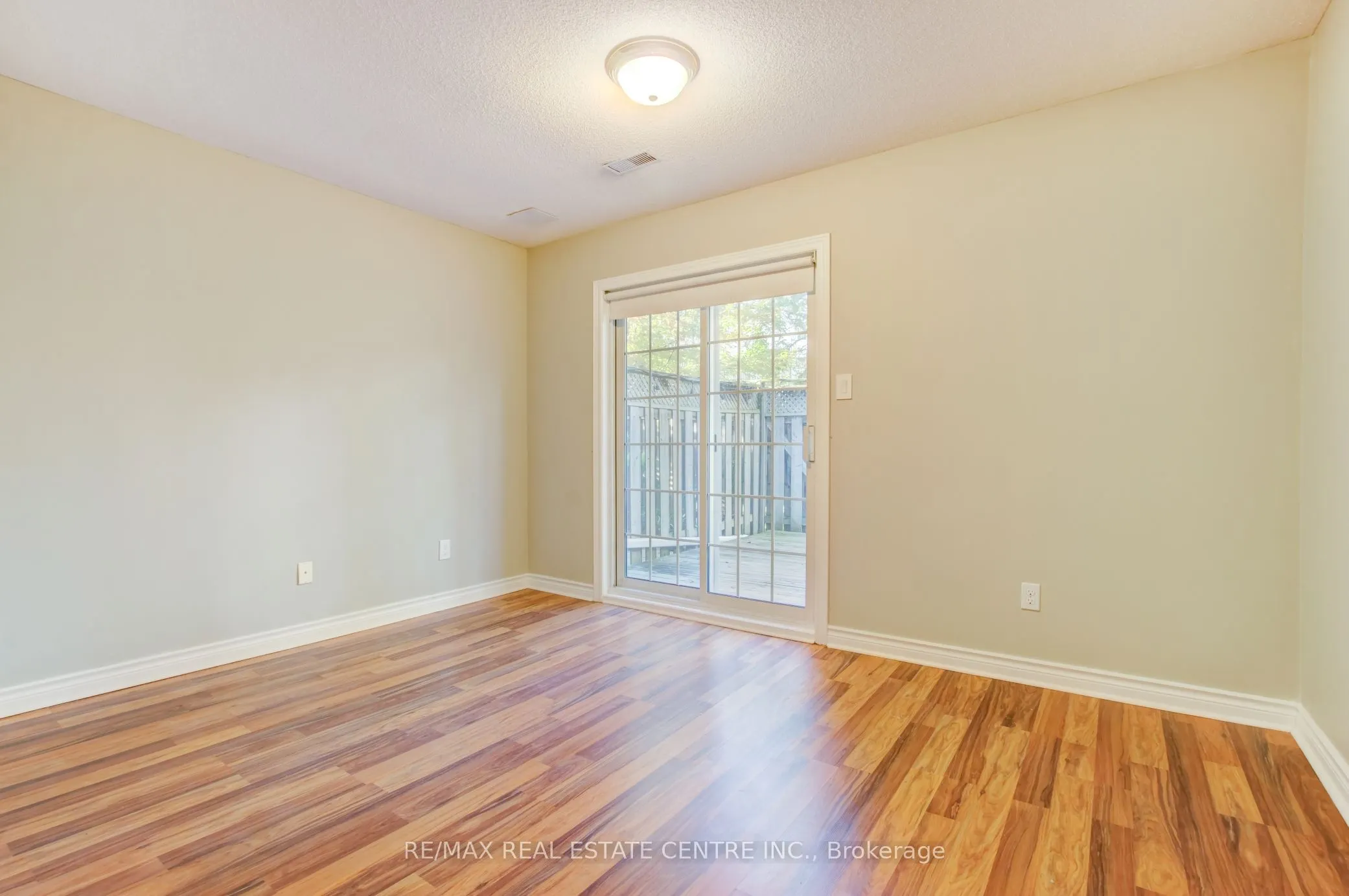 3480 Upper Middle Road, #82