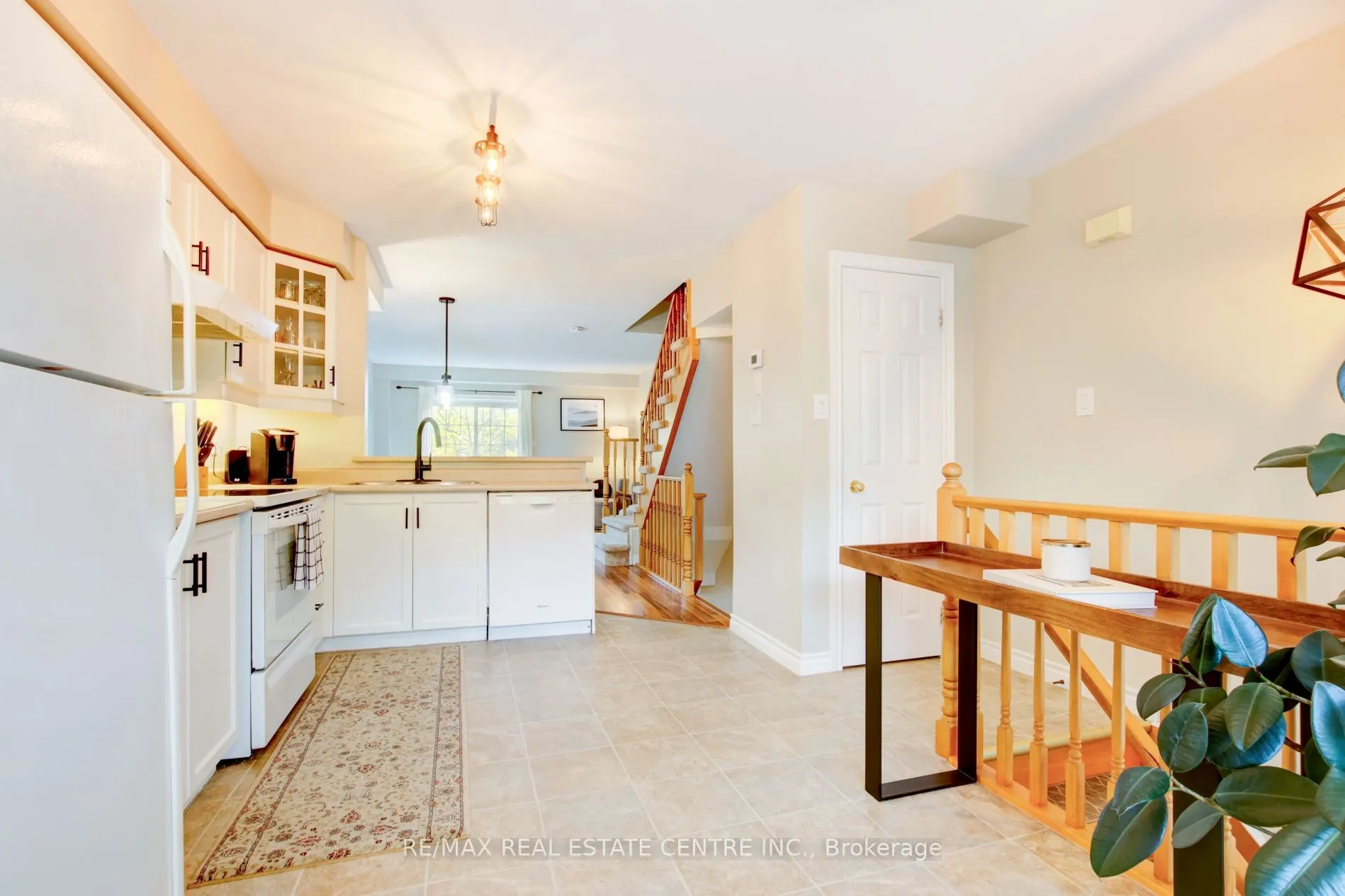 3480 Upper Middle Road, #82