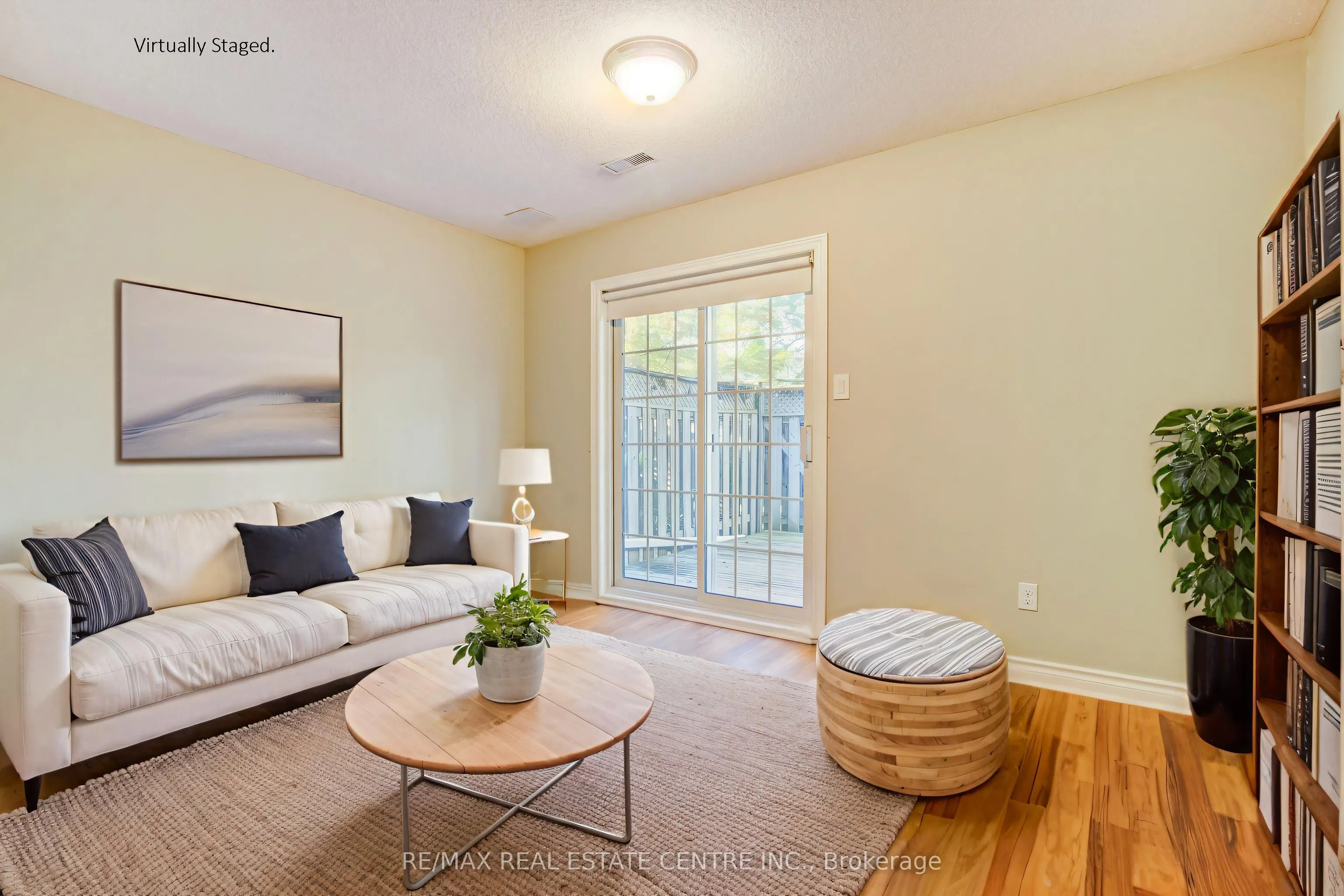 3480 Upper Middle Road, #82