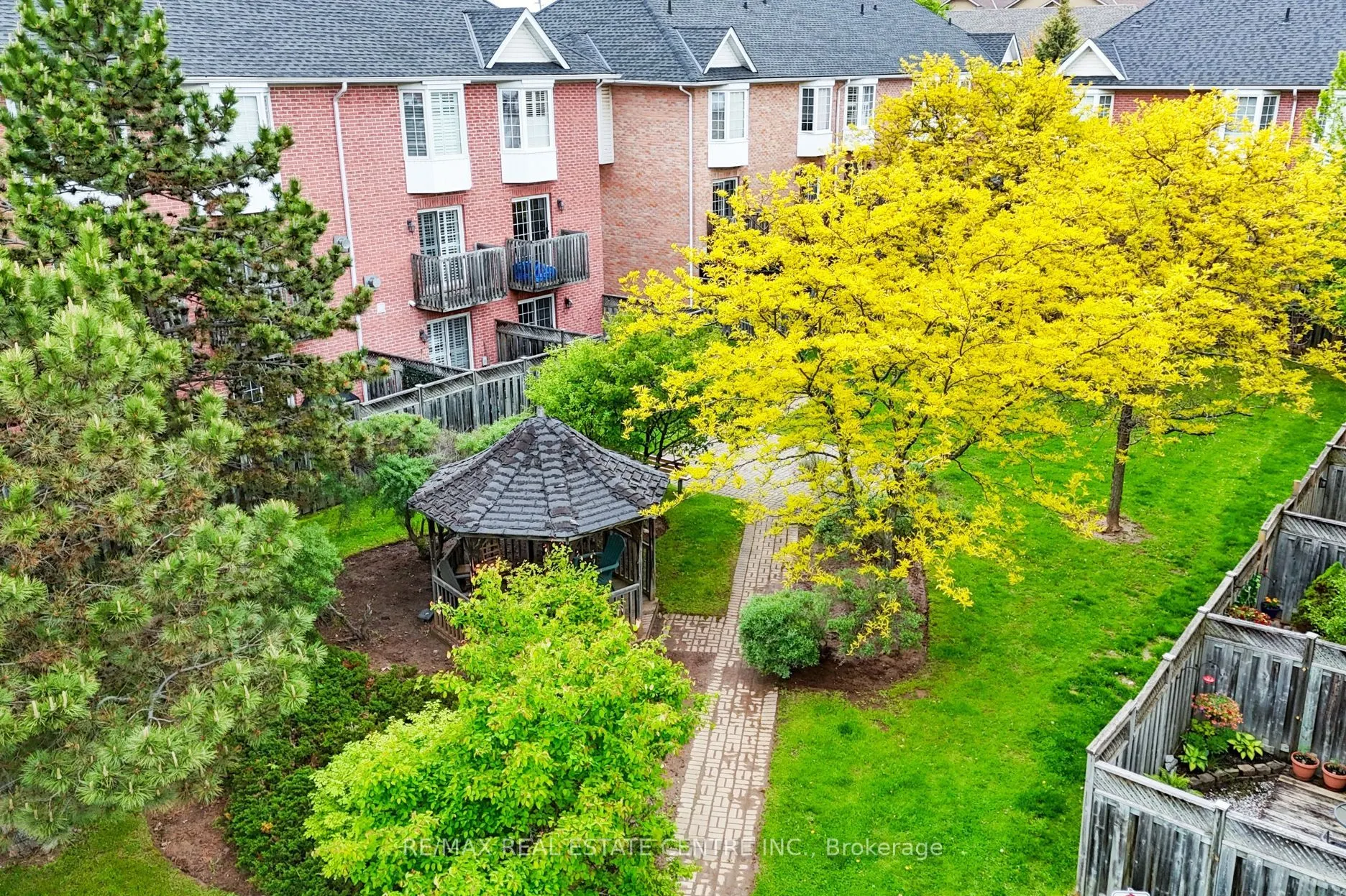 3480 Upper Middle Road, #82