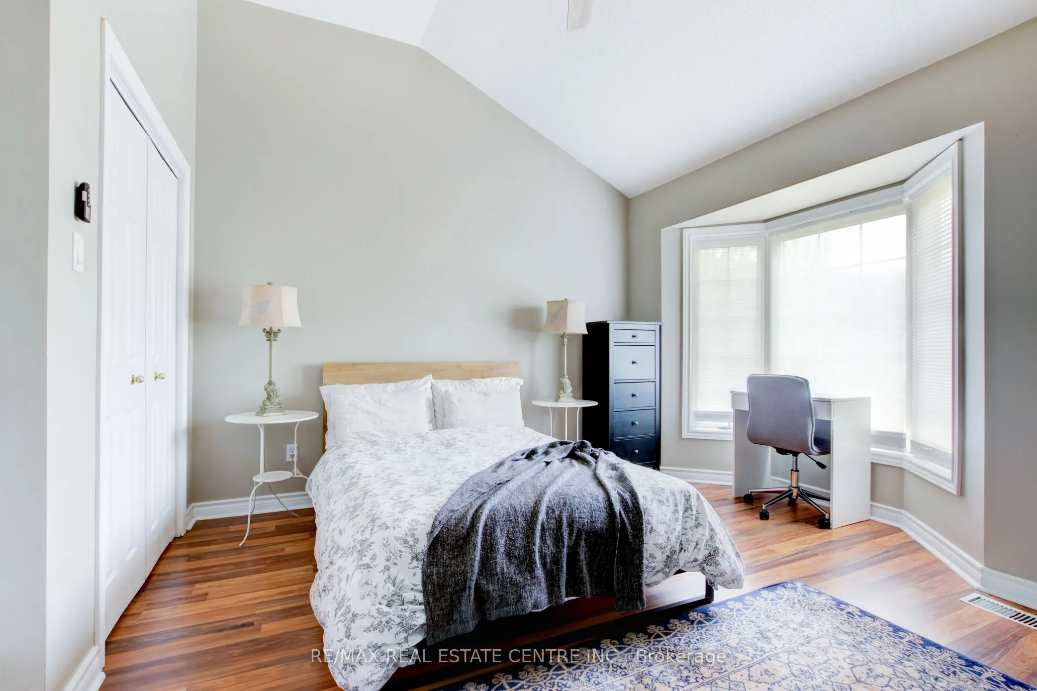 3480 Upper Middle Road, #82