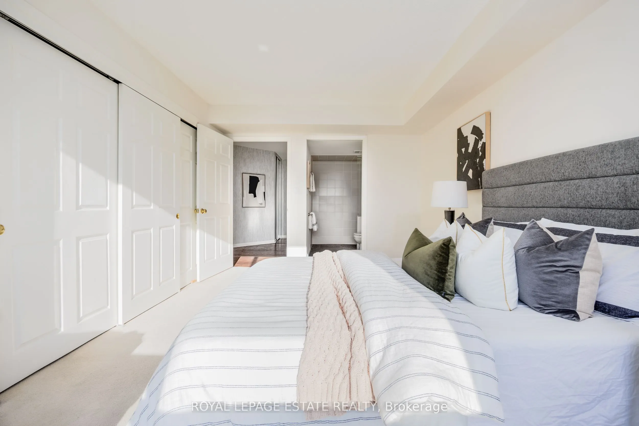 3 Hickory Tree Road, #1903