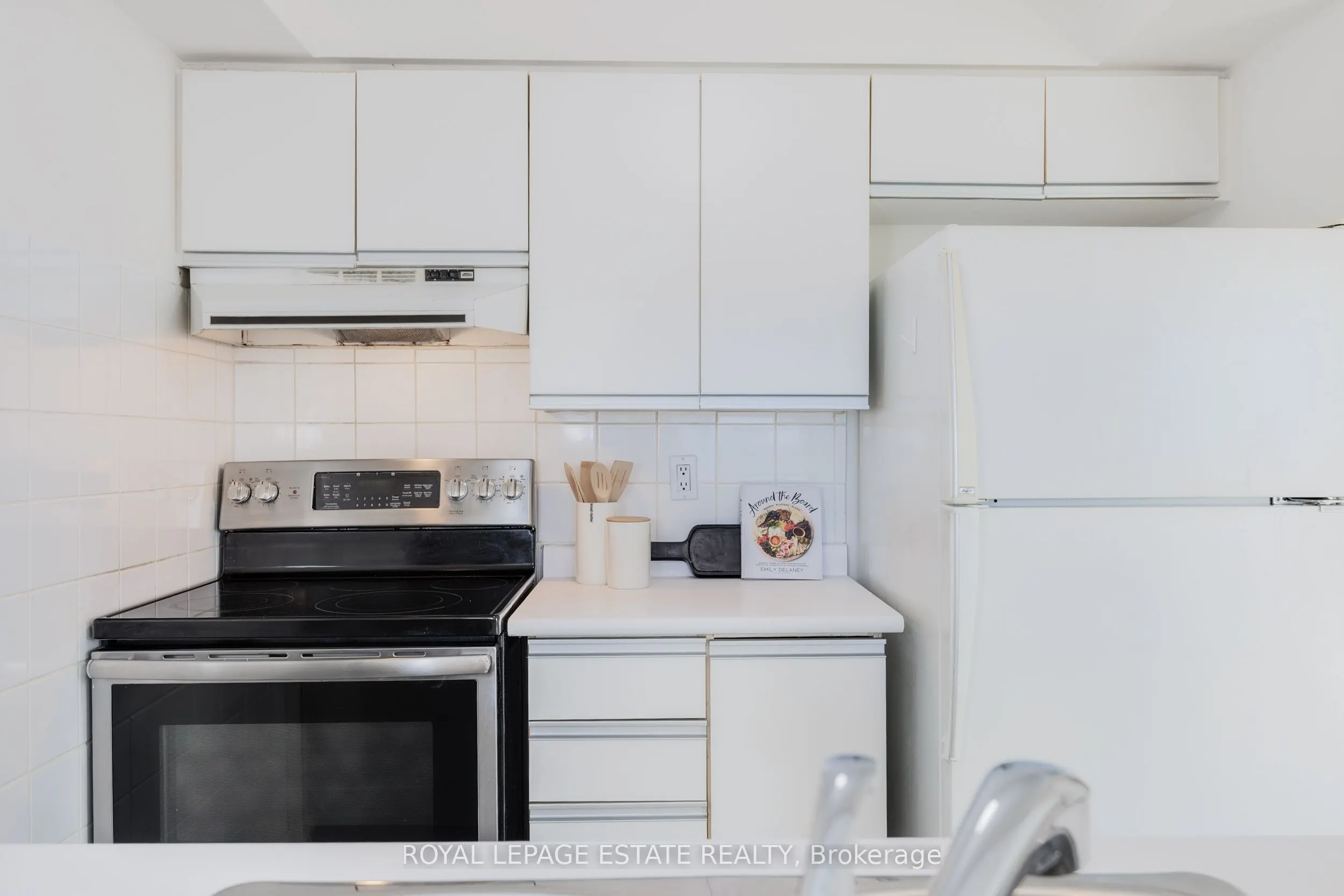 3 Hickory Tree Road, #1903