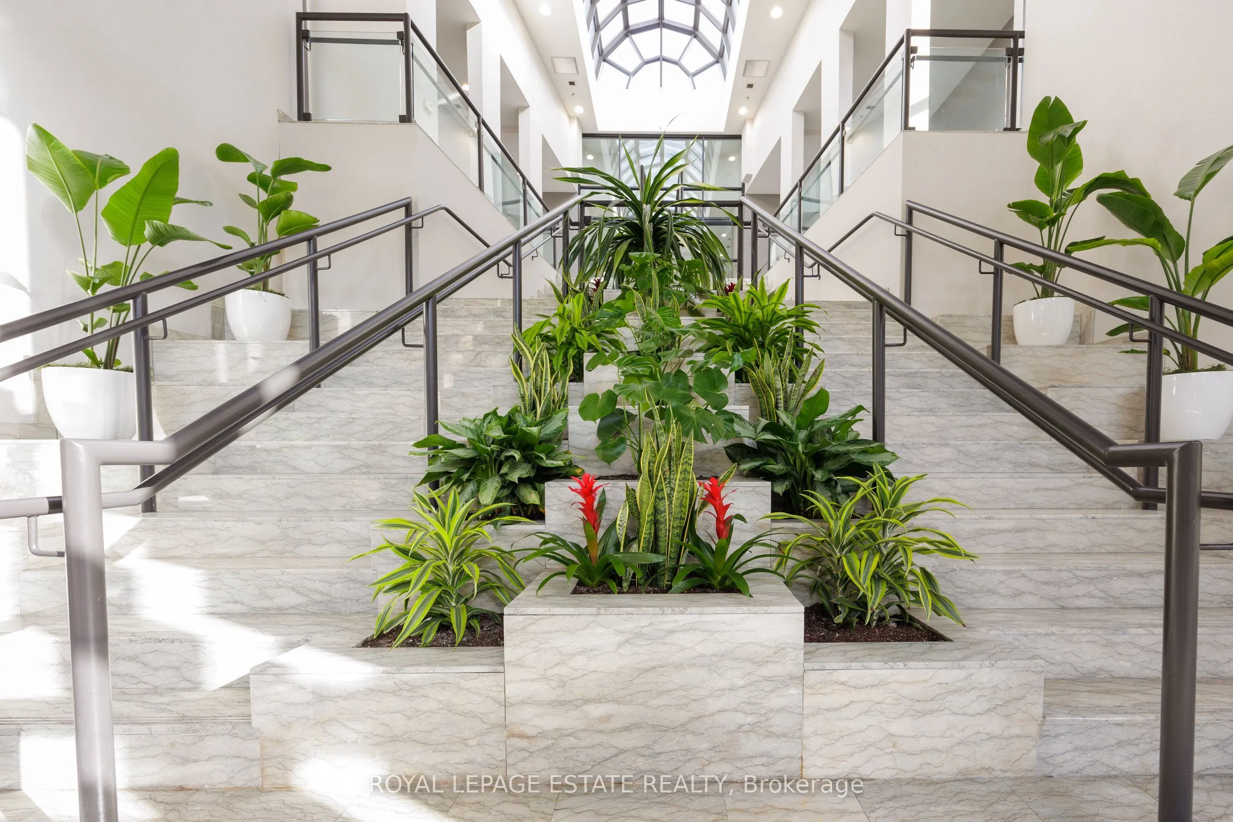 3 Hickory Tree Road, #1903