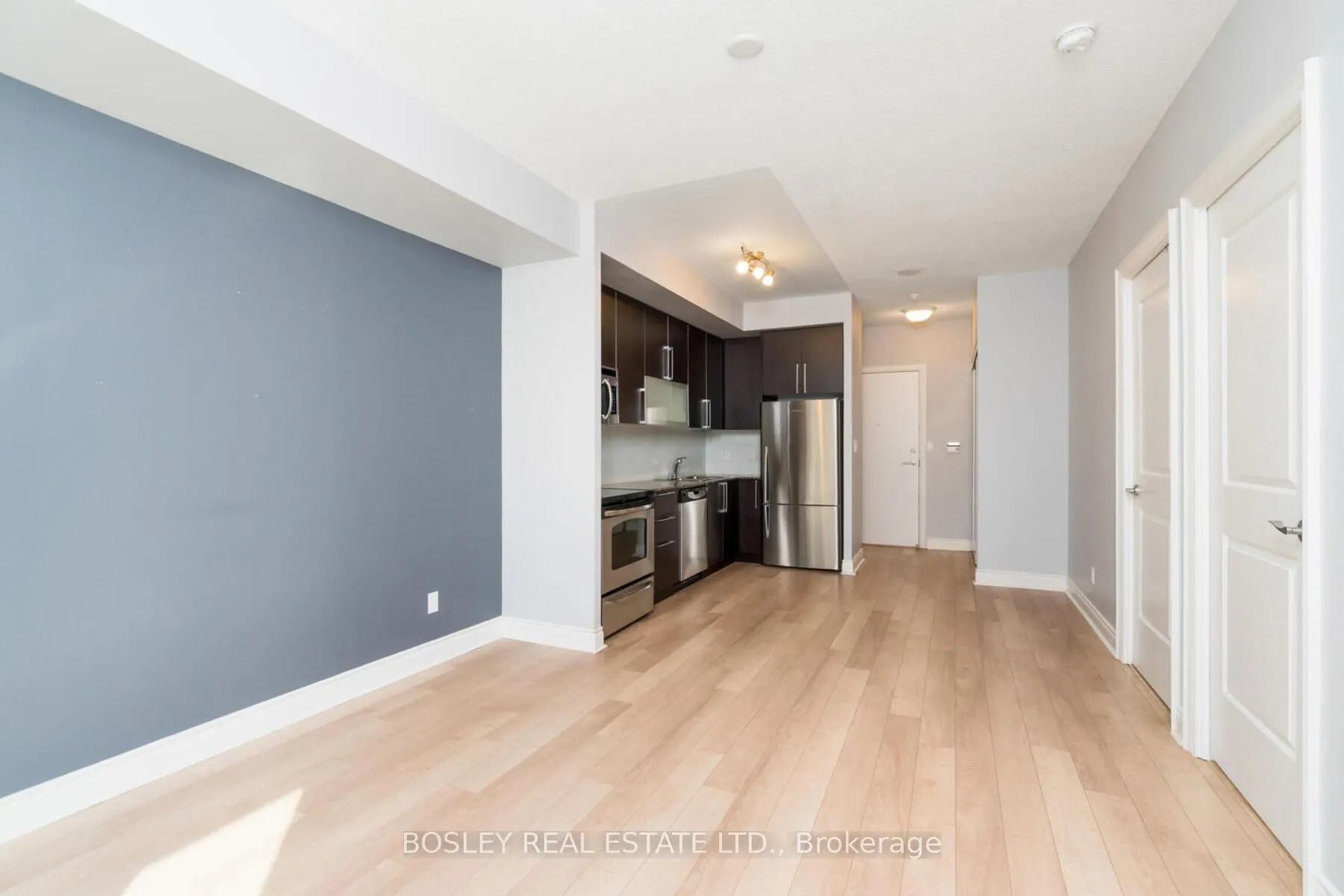 16 Brookers Lane, #220