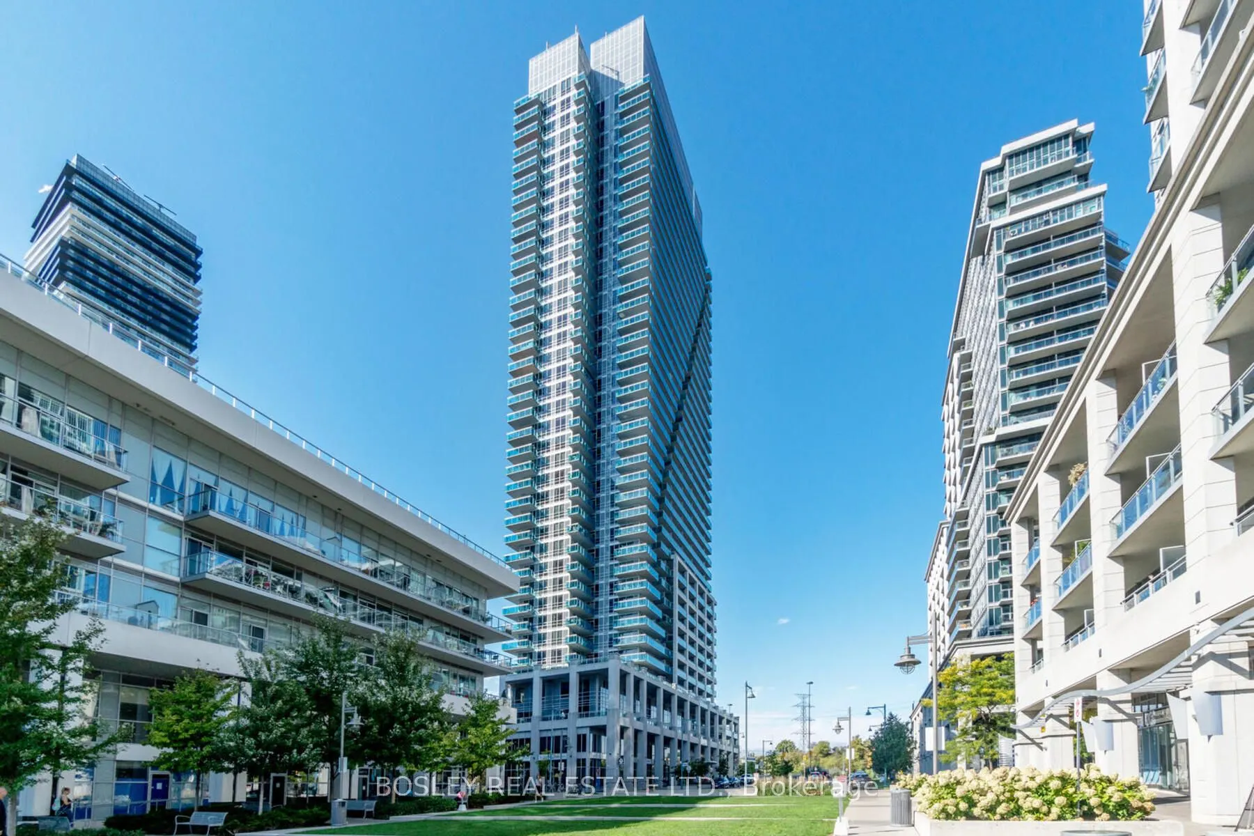 16 Brookers Lane, #220